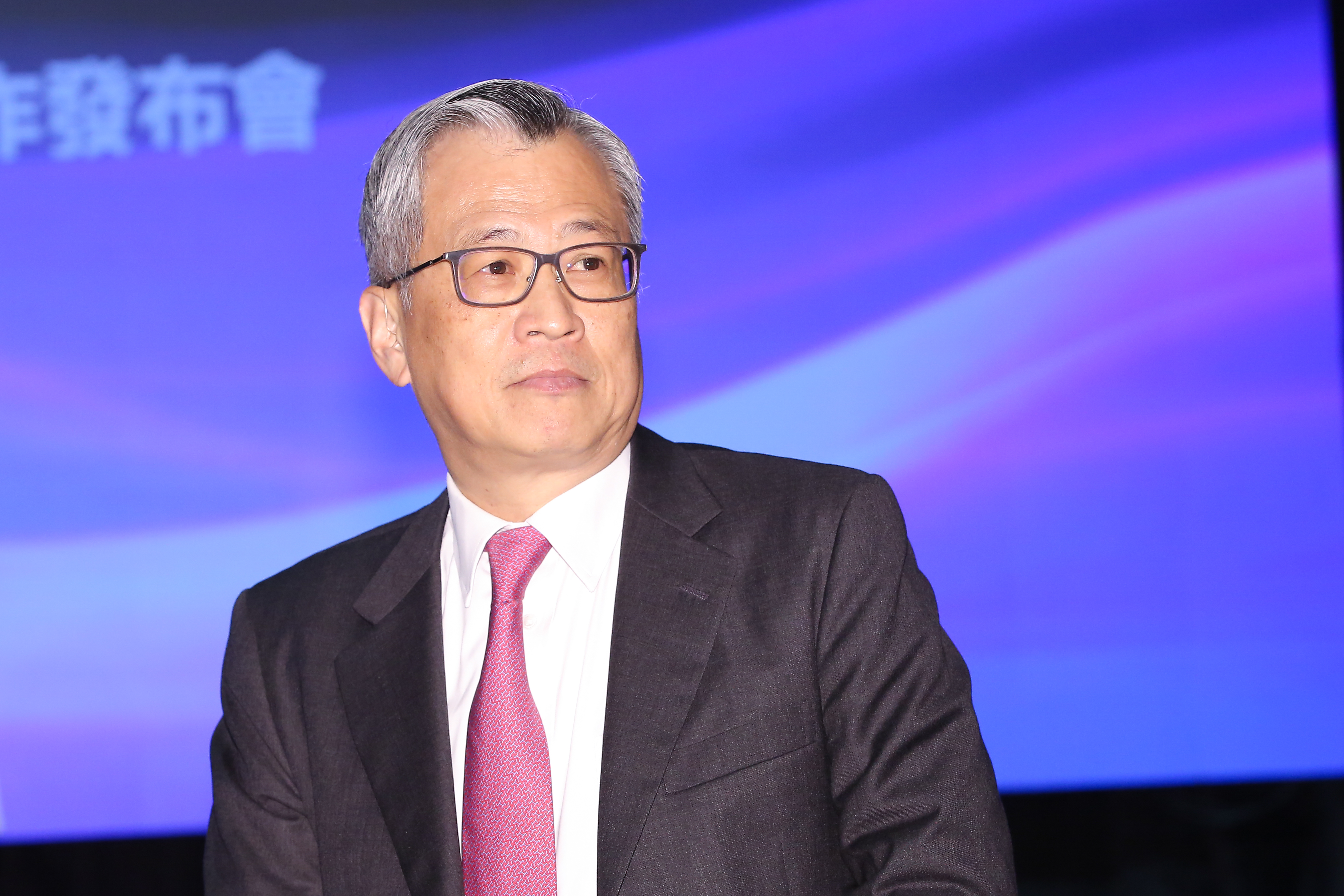 中嘉寬頻攜手遠傳電信推出 SoundBox劇院串流盒，中嘉寬頻董事長郭冠群下一步策略瞄準OTT產業。