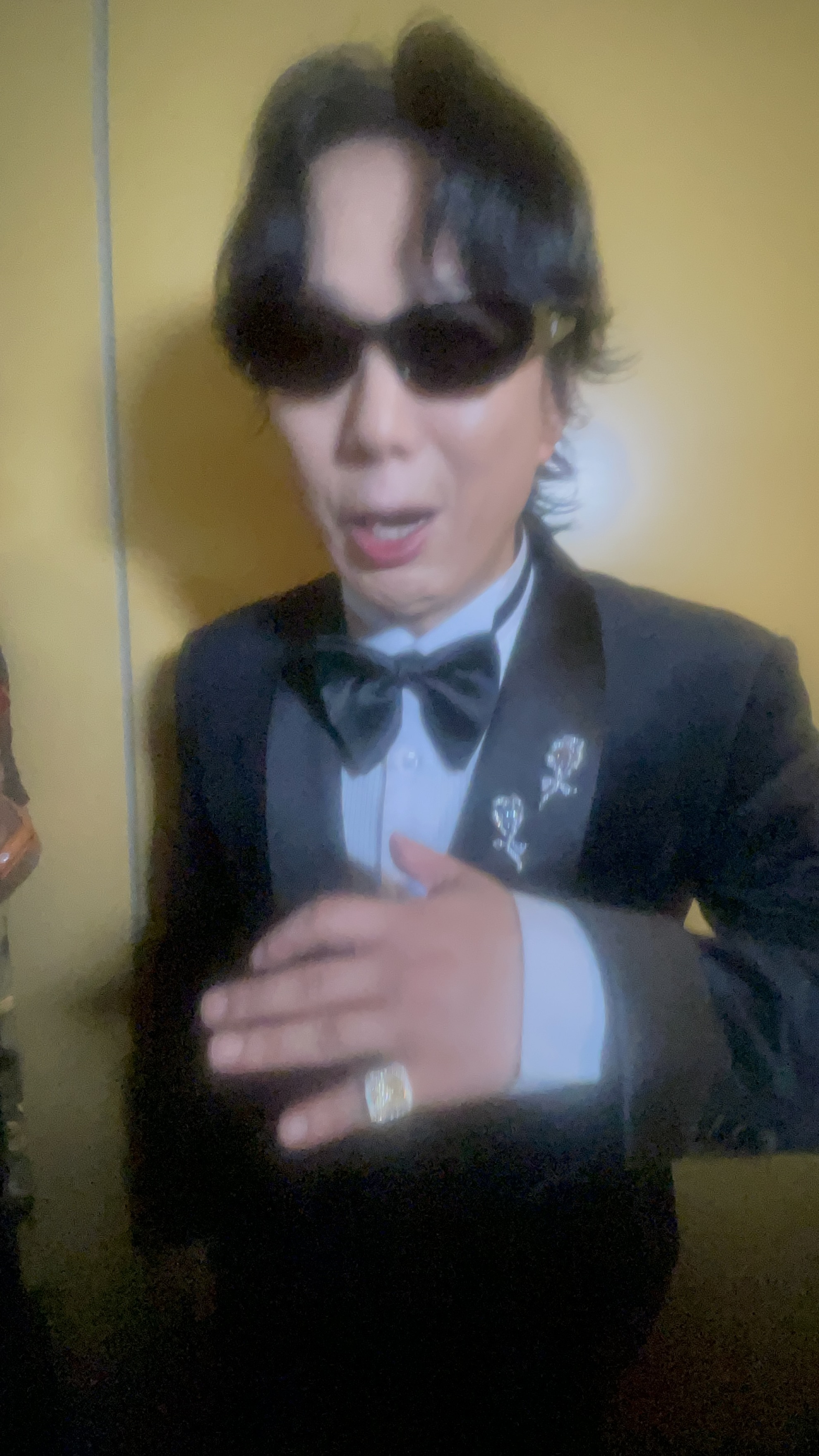 蕭煌奇放話要買和手上等值的千萬鑽戒送給老婆。