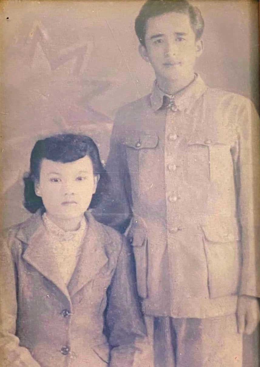鄭如晴的母親在她三歲時過世,父親在她六歲時因政治因素離開台灣。(鄭如晴提供)