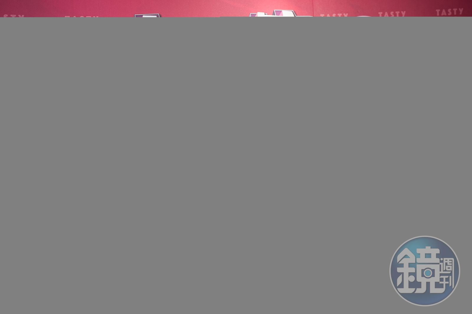 安心亞獻出處女捐 晉升「6.5億票房女星」樂當更生人