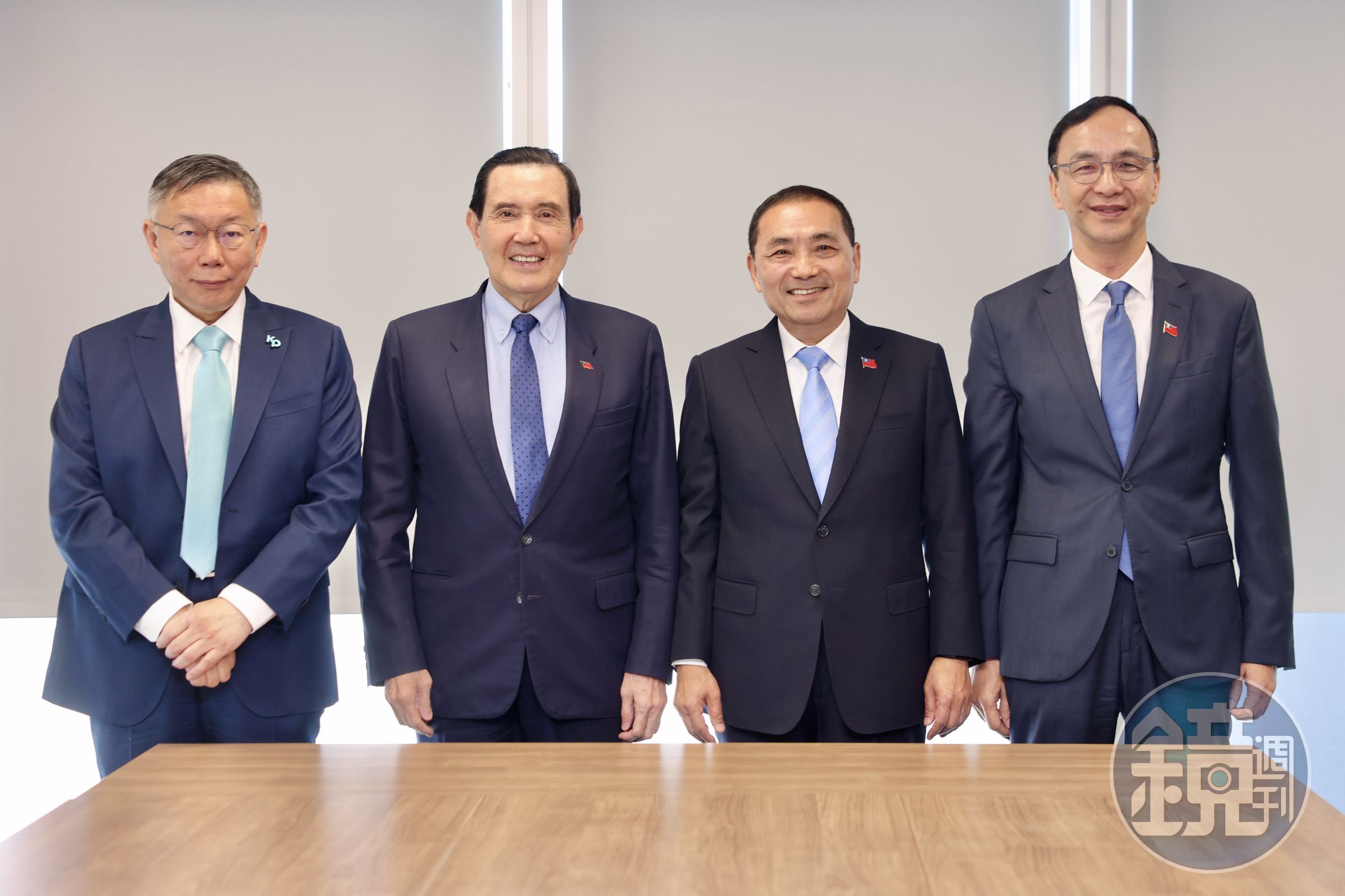 柯文哲稱，自己作為228家屬當然不喜歡國民黨，但也難過民進黨墮落得這麼快。