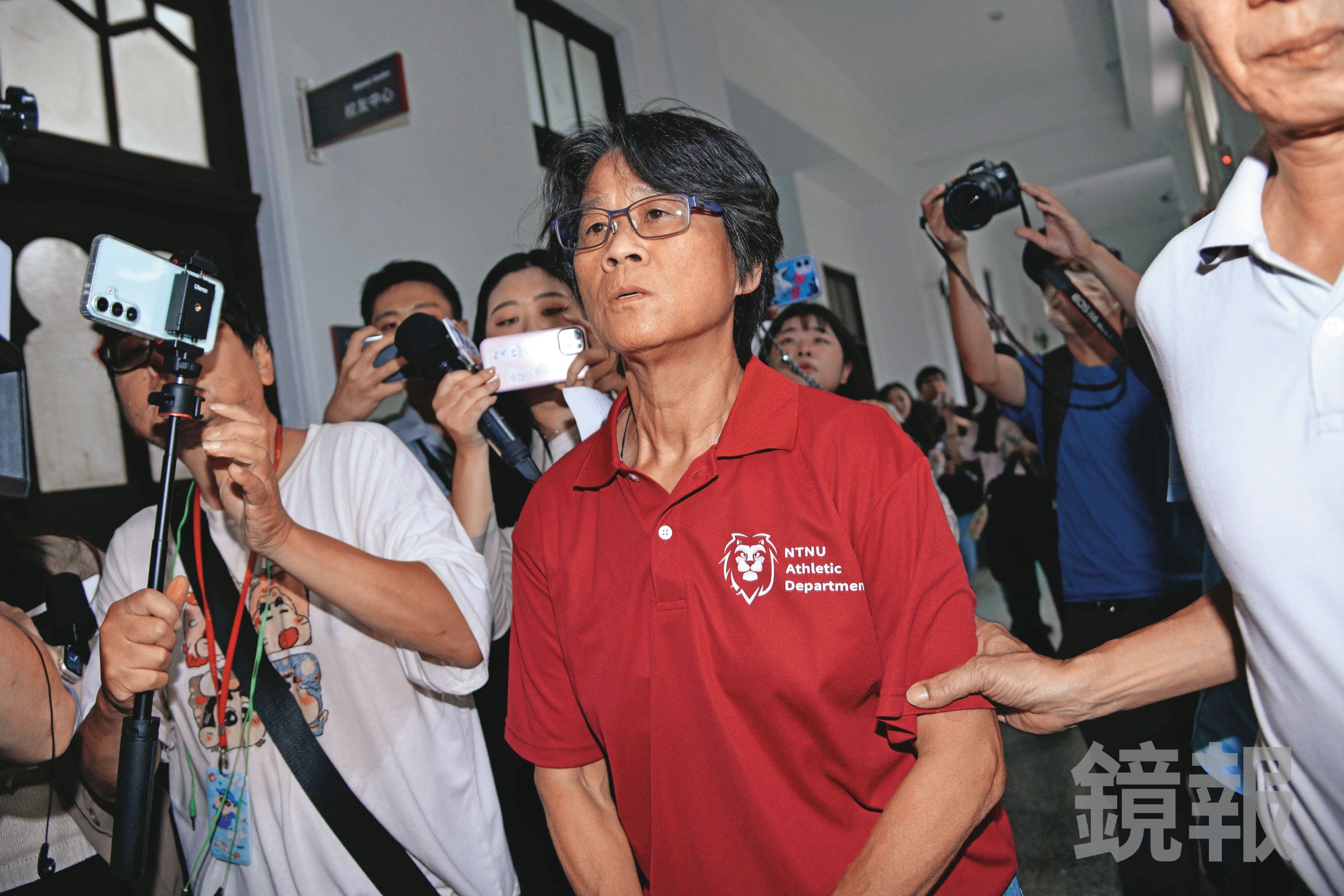 師大女足抽血案震驚台灣社會,然而國內體育生制度的權力失衡問題仍未解決。圖為涉案教練周台英。(鏡報李智為)