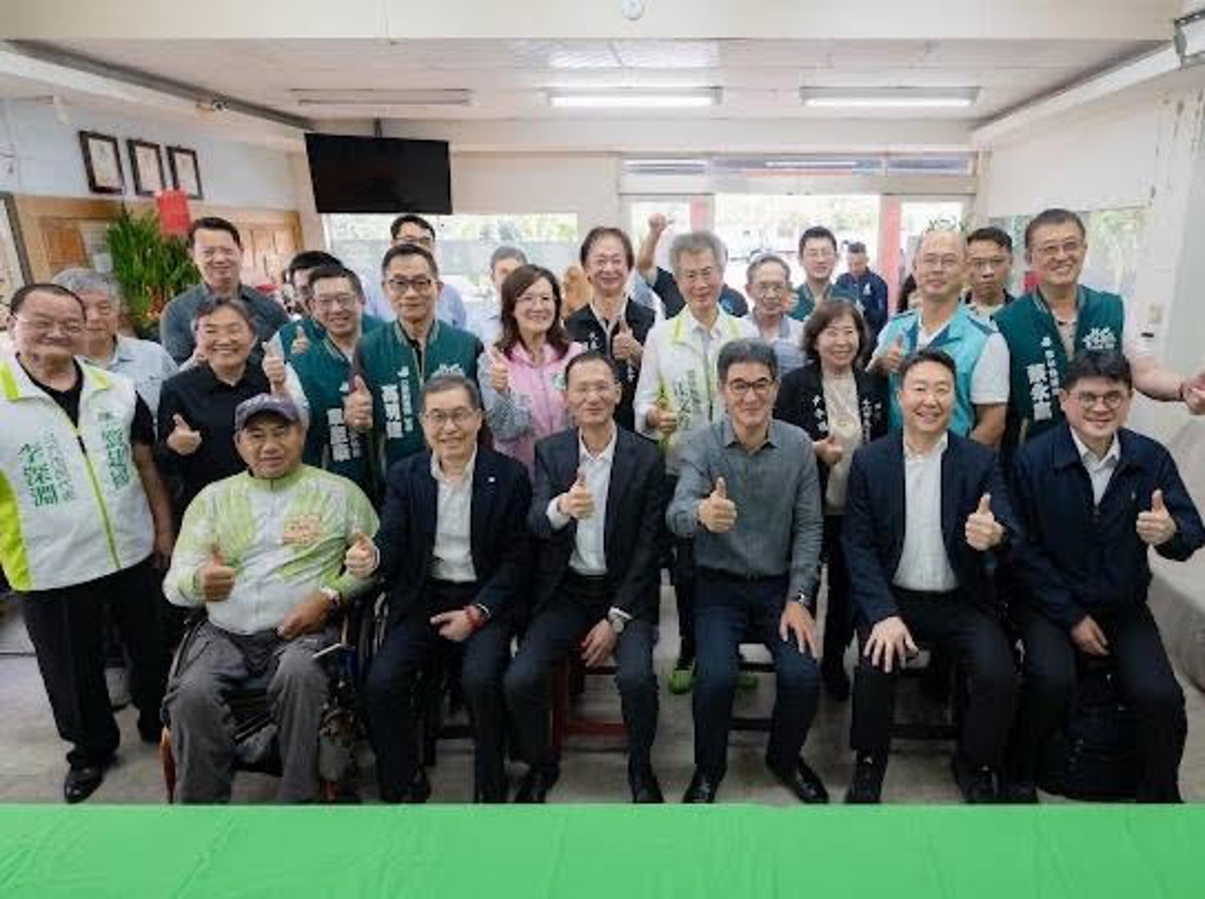 立委劉建國日前邀請交通部長陳世凱率隊南下雲林實地了解「斗六市區鐵路高架化」計畫。(劉建國辦公室提供)