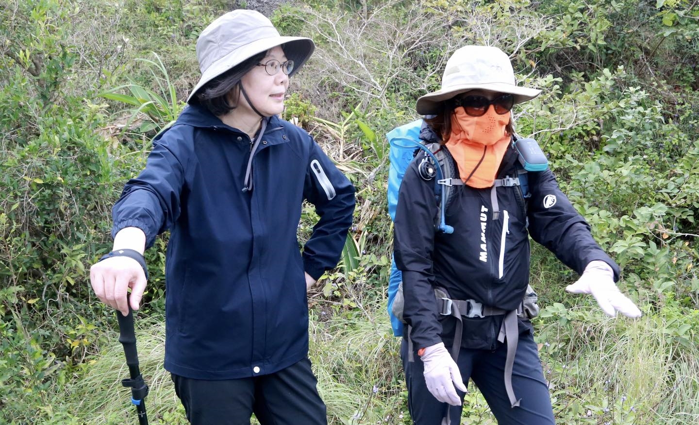 前總統蔡英文今於臉書po文，提到這一次爬阿朗壹古道的心得。（翻攝自蔡英文臉書）