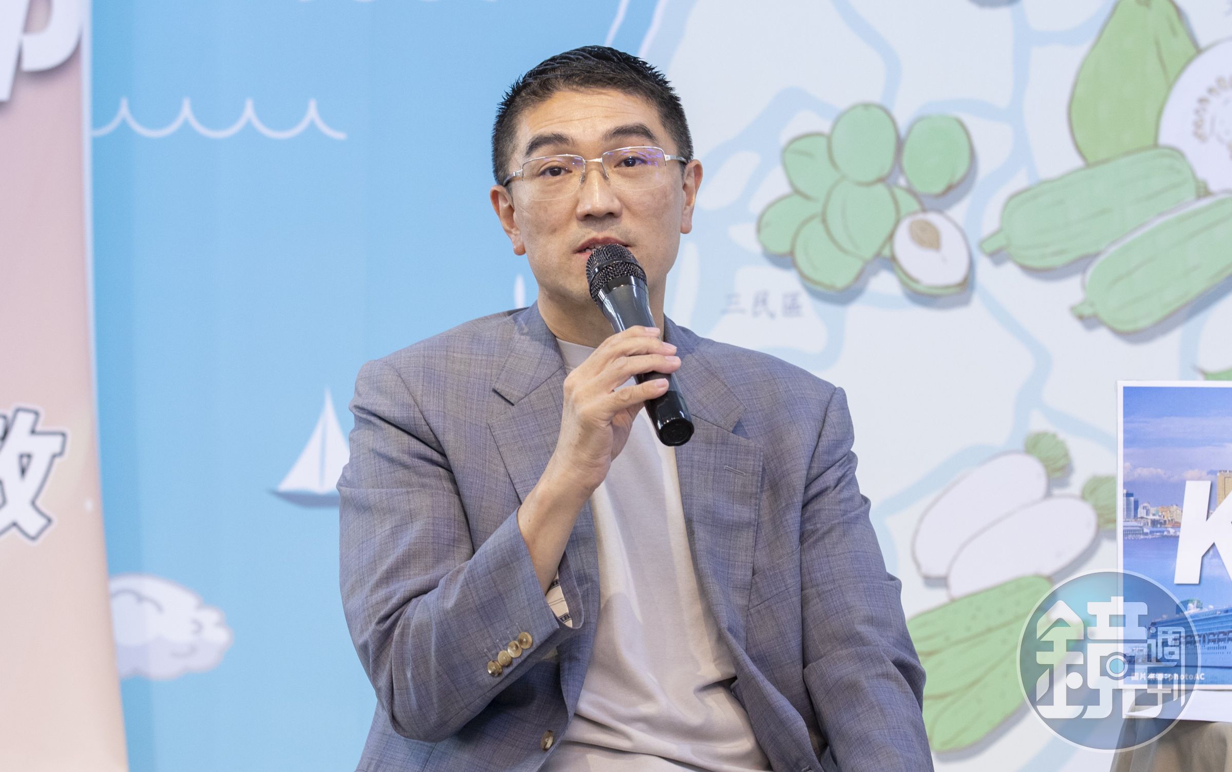 謝國樑稱城際轉運站才是圖利廠商,前市府發言人立刻反擊。(本刊資料照)