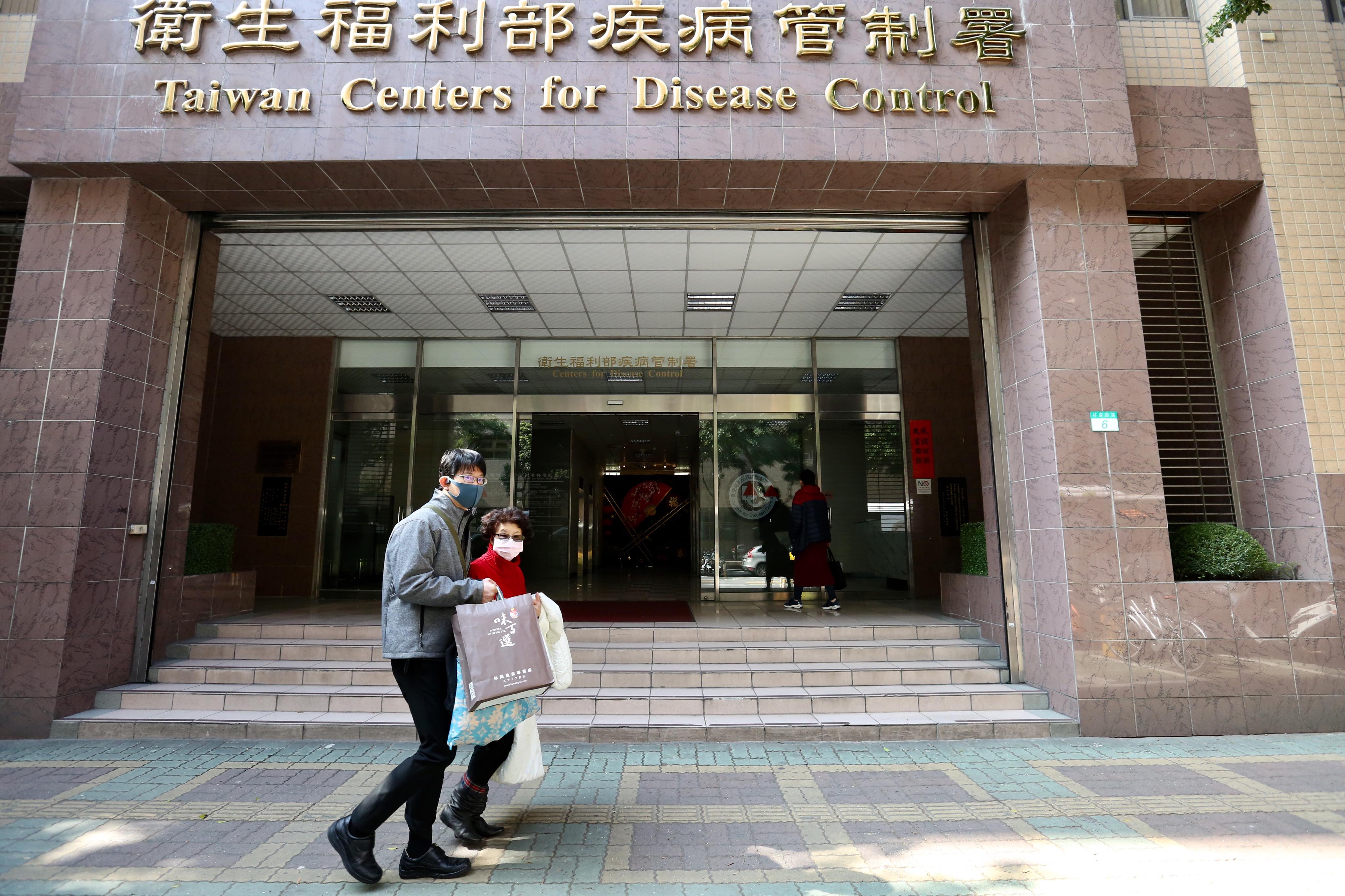 疾管署今日公布，類流感門急診就診約11.1萬餘人次，上週新增44例流感重症與22例死亡，預估下週脫離流行期。（本刊資料照）