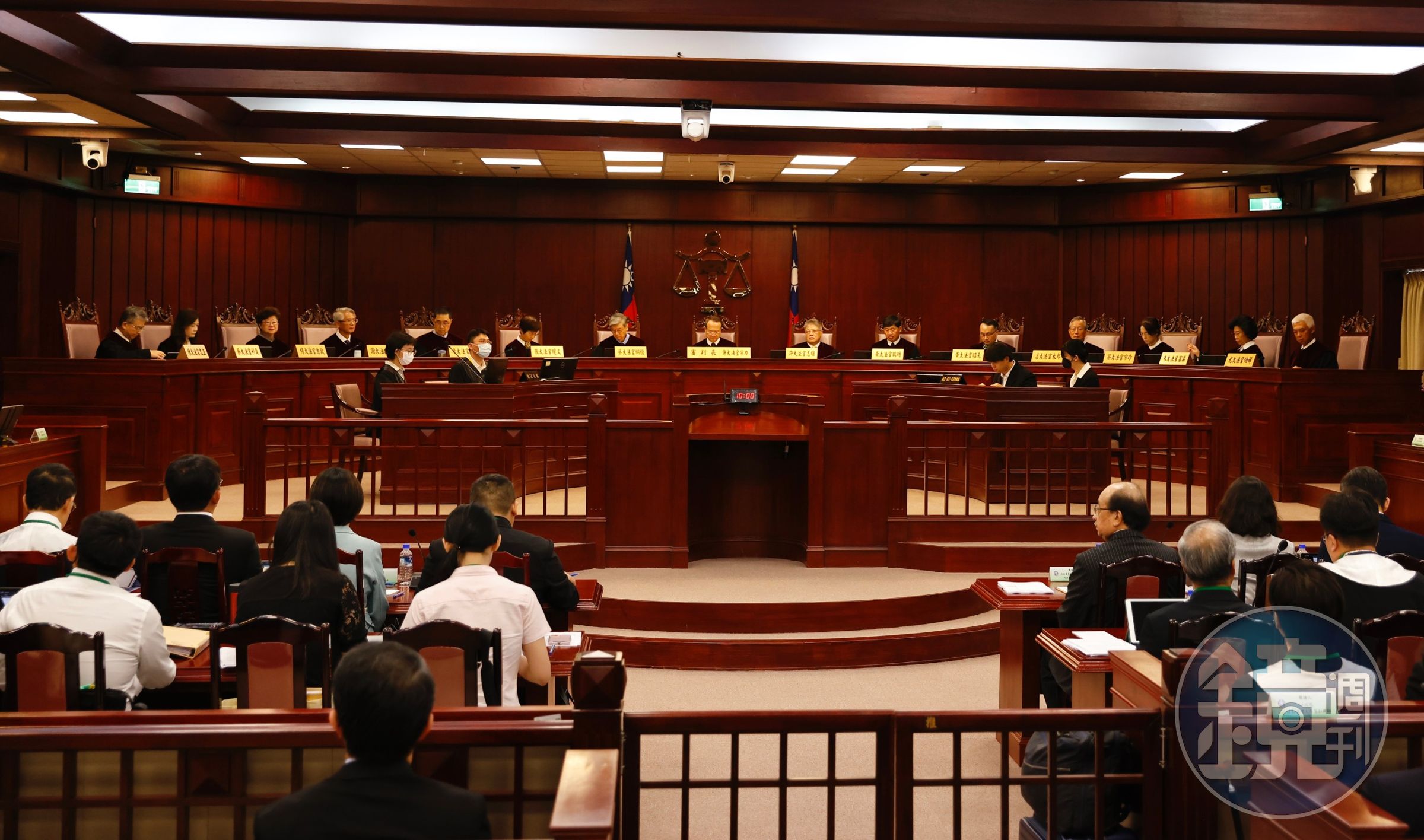 憲法法庭針對立法院職權行使法爭議開庭進行言辭辯論。