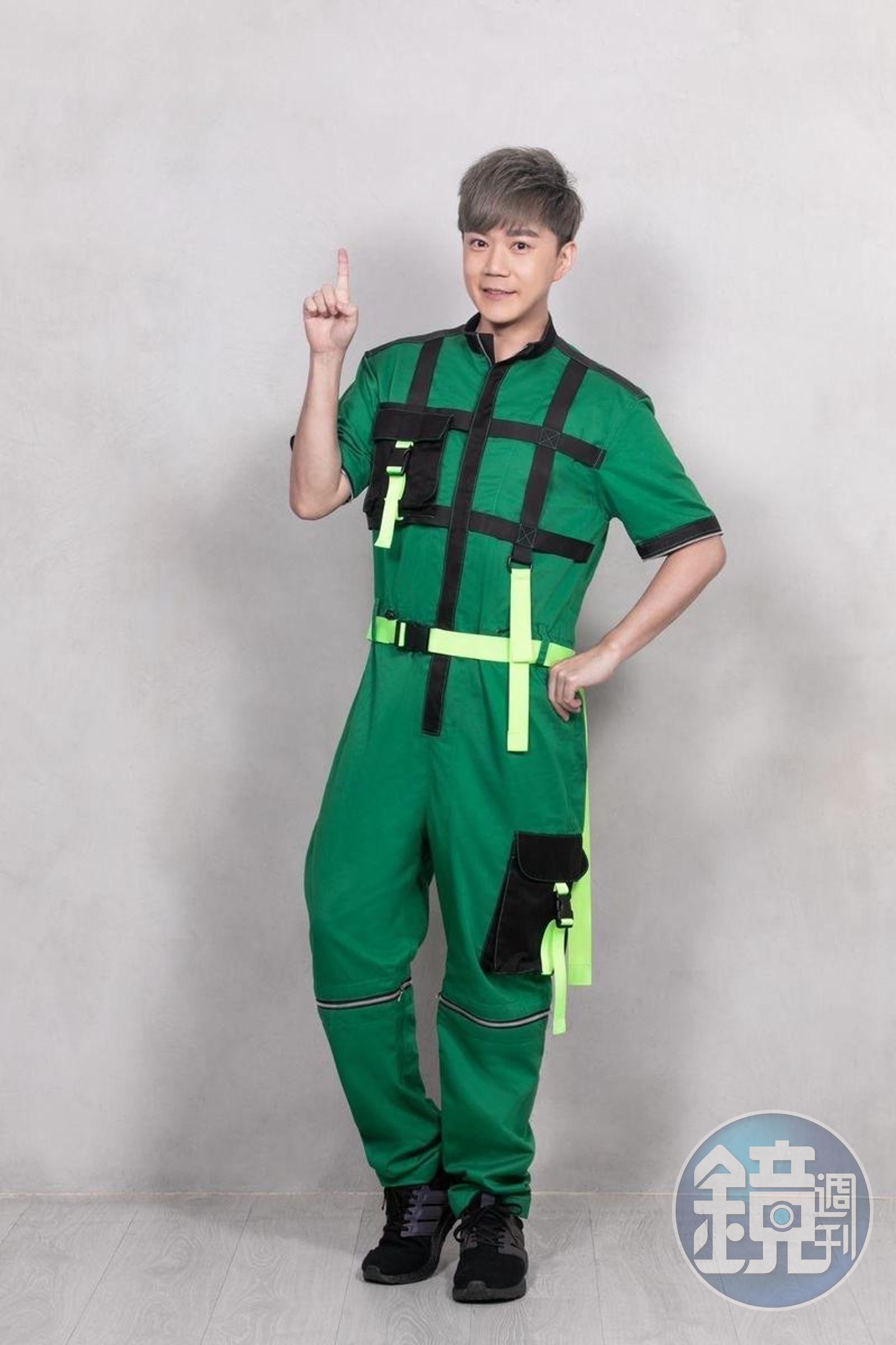 李岳「帶小孩一流」卻未婚，他說是「媽媽要我不要結婚。」（鏡週刊提供）