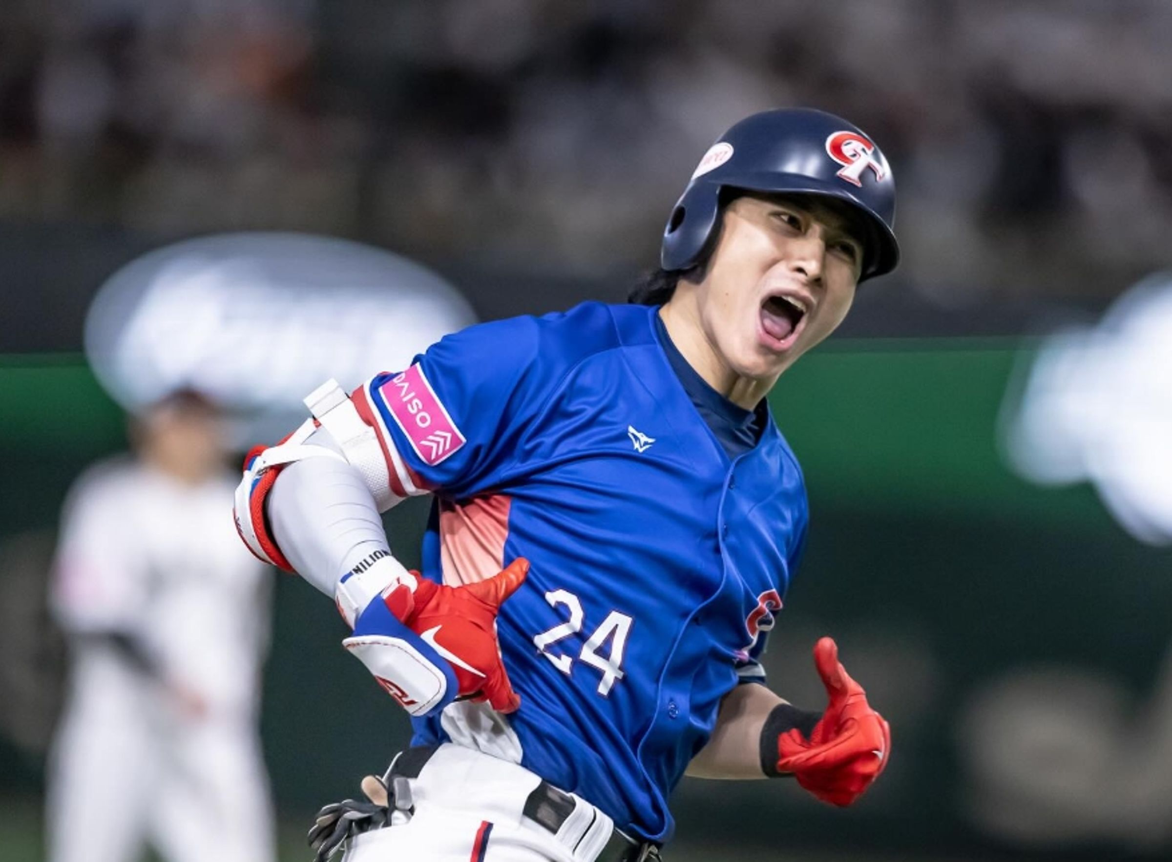去年帶領台灣隊在12強棒球賽奪冠的MVP「台灣隊長」陳傑憲，入圍運動精英獎「最佳男運動員獎」。（翻攝自世界12強棒球錦標賽臉書）