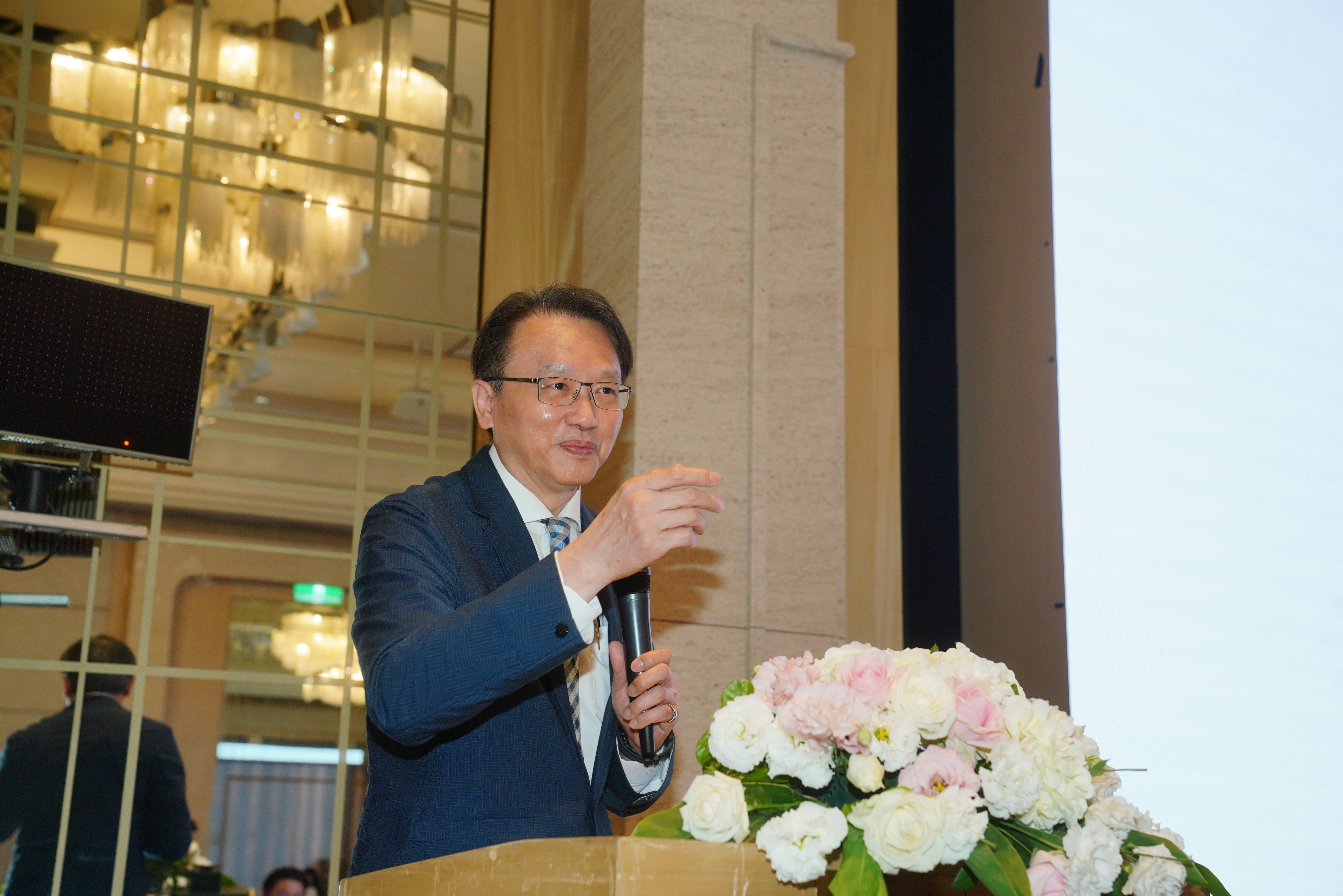 宏碁集團董事長陳俊聖大呼電腦公會工作有夠硬！