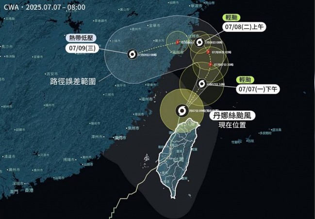 中央山脈成為破壞颱風的天然防線，丹娜絲命運已定。（翻攝自Threads／台灣颱風論壇｜天氣特急）