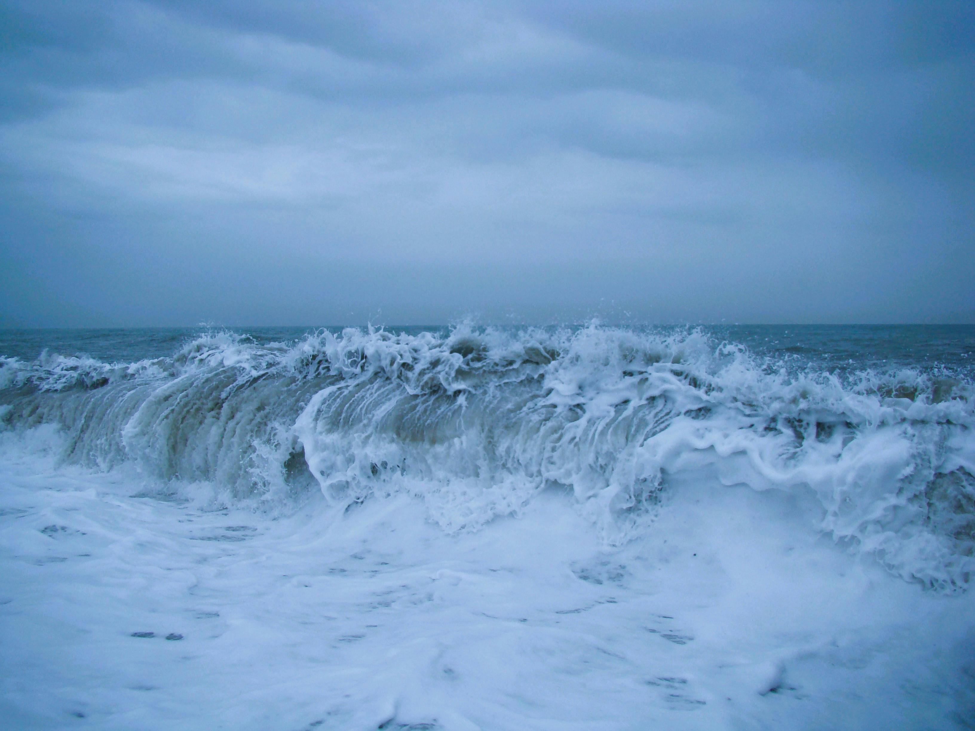 俄羅斯今發生強震，氣象署發布海嘯警訊，表示台灣在13時18分開始受影響。（示意圖，pexels）