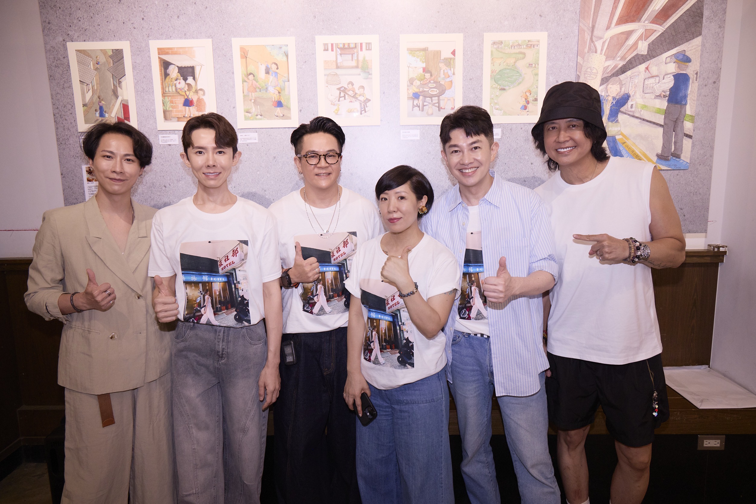 《觀玲‧香攝‧記憶》嗅覺&視覺展有多位業界專家包括李明川、劉大強、凱鈞老師、Azzurro、劉人瑋、名辰老師等蒞臨。