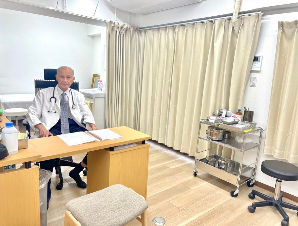 荻窪國際醫院院長范育仁涉嫌拿玩具插入女病患下體遭捕。(翻攝醫院官網)