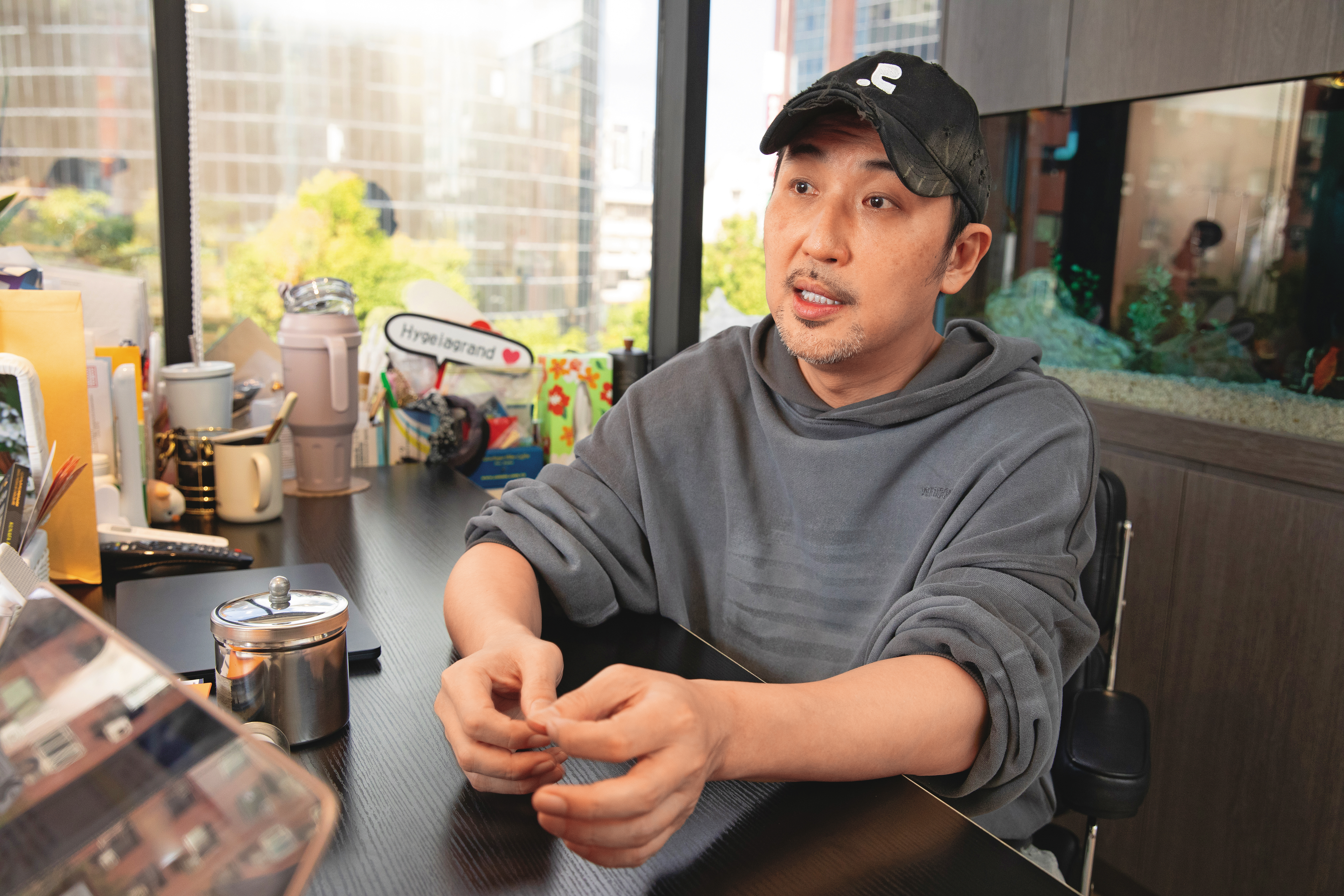 李進良投資千萬元拍影集《整形過後》,自己就是劇中男主角原型人物。