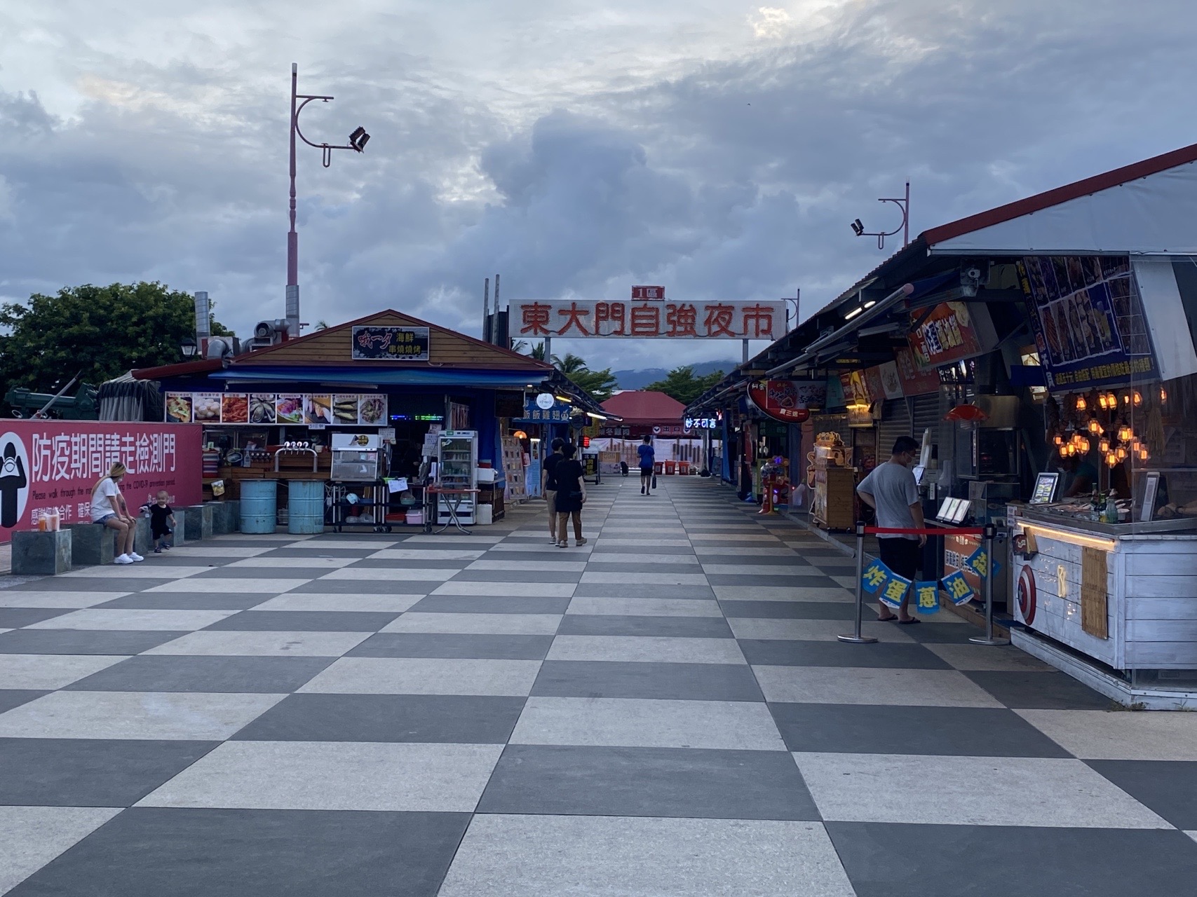 儘管觀光署已推出住房補助，花蓮端午連假的人潮依舊慘澹。（示意圖，本刊資料照）