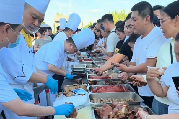 面對顧客縮減開支，中國多家高檔酒店開始另闢生財之道。（翻攝自X）