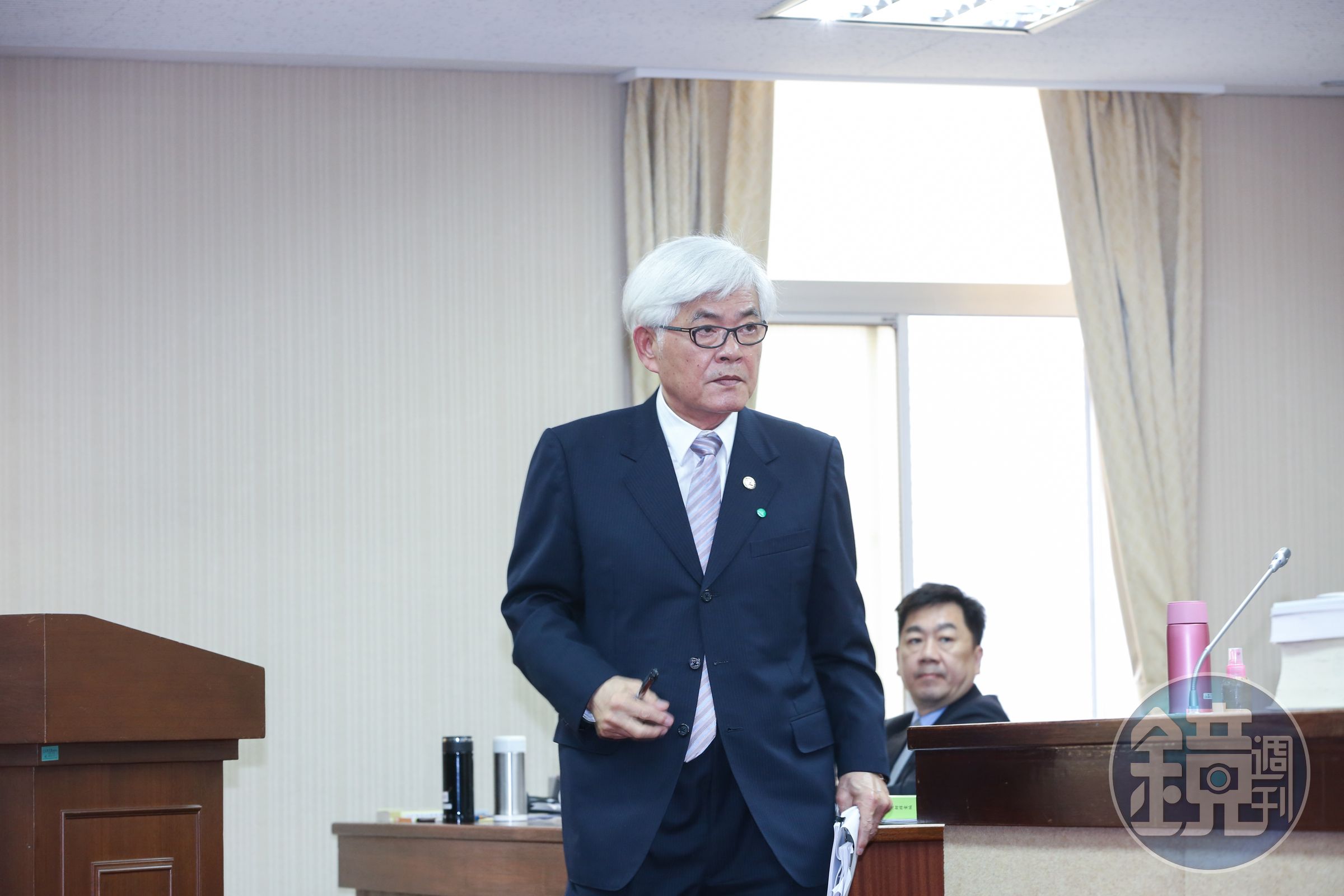 中選會主委李進勇今解釋,素人陳美妃連署人送來連署書,有很多是用重複影印的方式,因此合格率非常低。(本刊資料照)