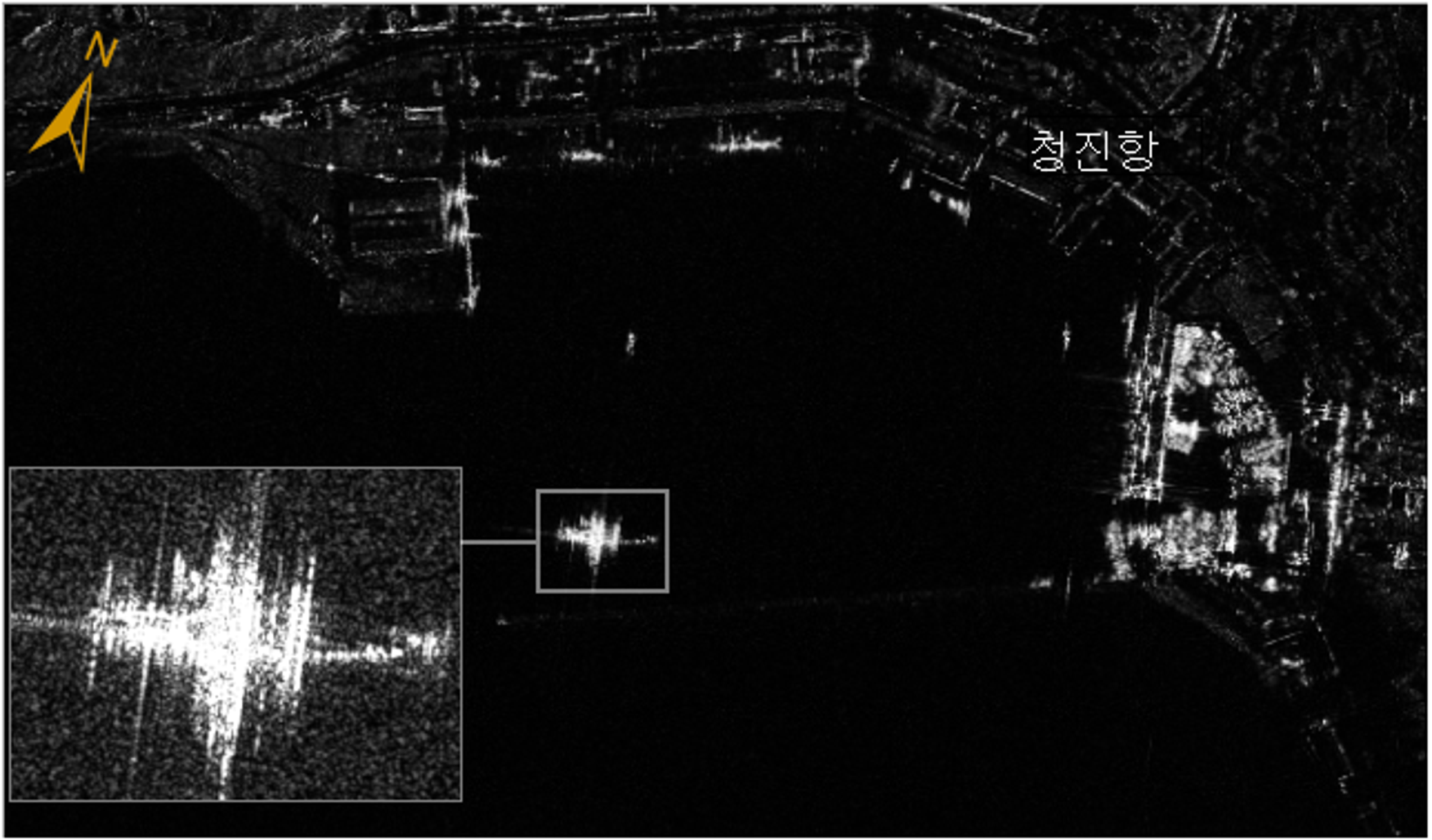 南韓衛星拍到,俄羅斯透過登陸艦從北韓清津運輸1,500名北韓士兵至俄國海參崴。(翻攝自南韓國家情報院官網)