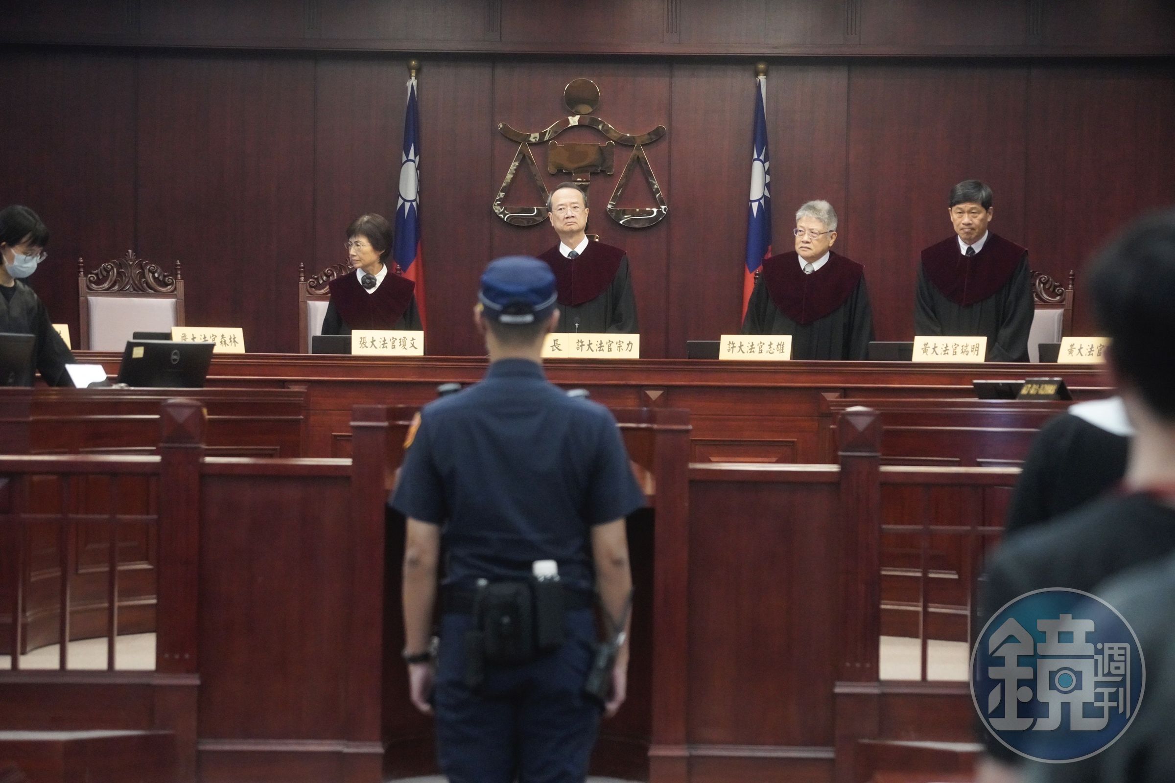 針對民眾黨版《法院組織法》直播法庭的修法草案二讀通過,劍青檢改表態反對。(本刊資料照)