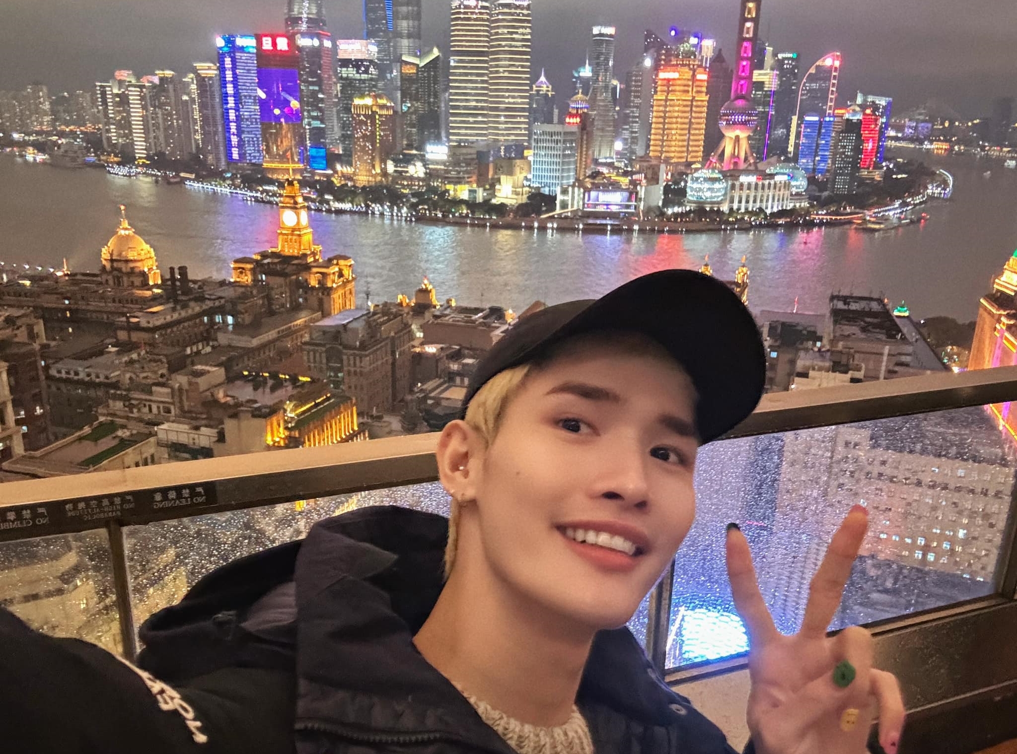 網紅鍾明軒捲入中共統戰風波，引起網路熱議。（翻攝自鍾明軒臉書）