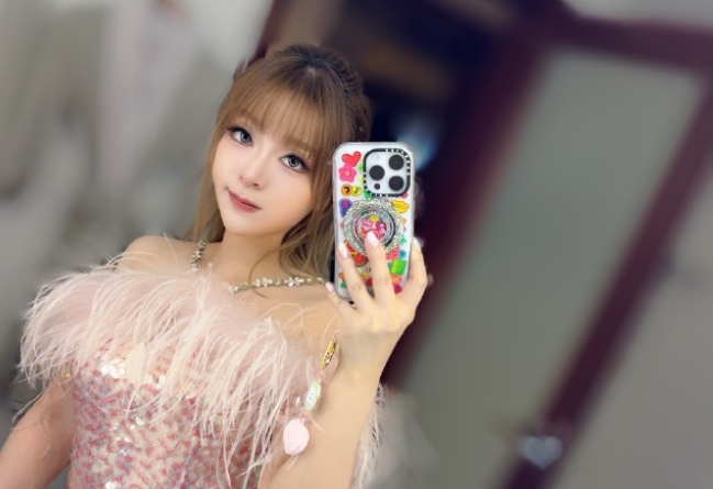美依禮芽宣布離婚。(翻攝自微博)