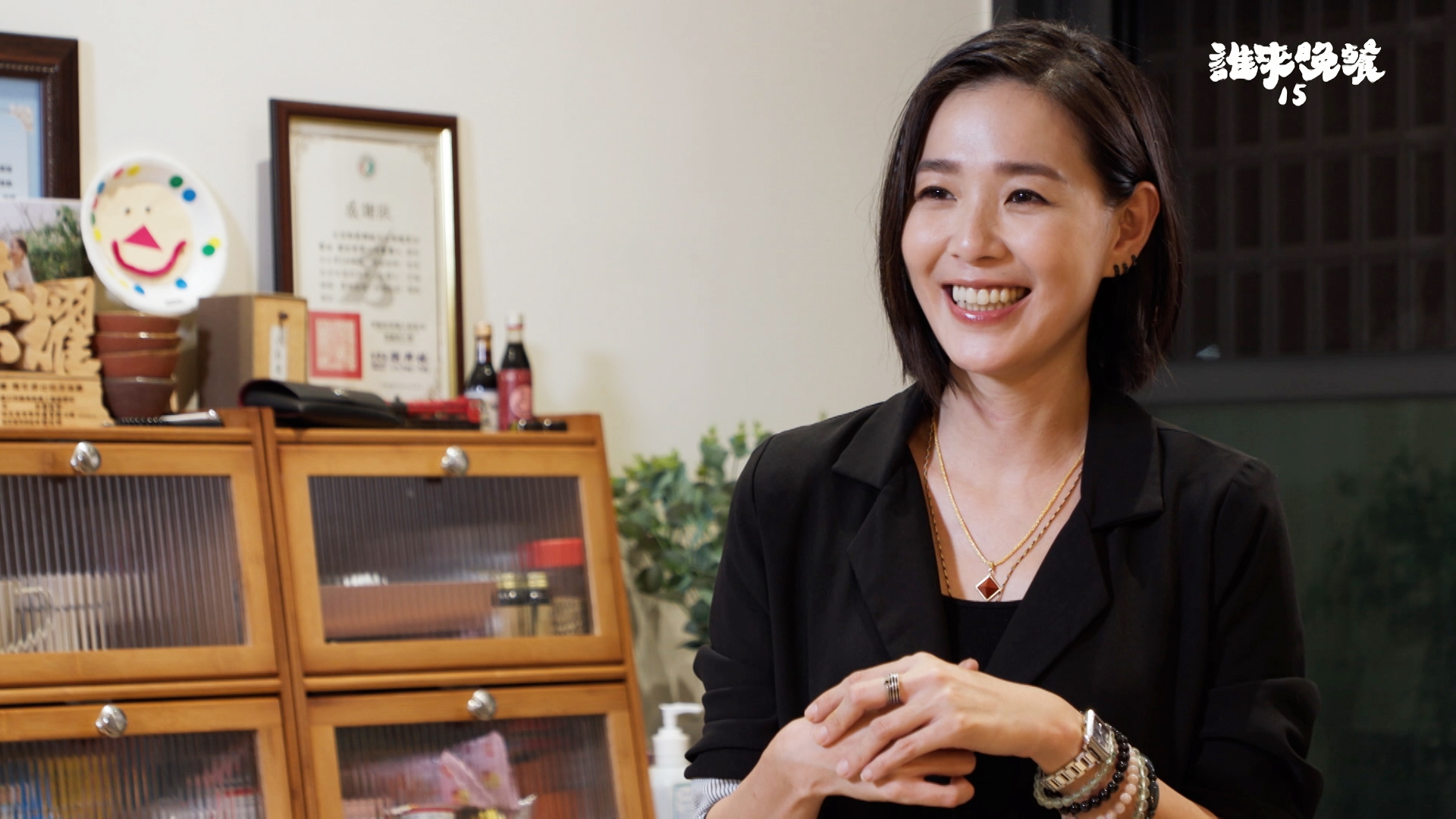 安溥笑說，有時靠坦然開口承認不足消除心魔。（公視提供）