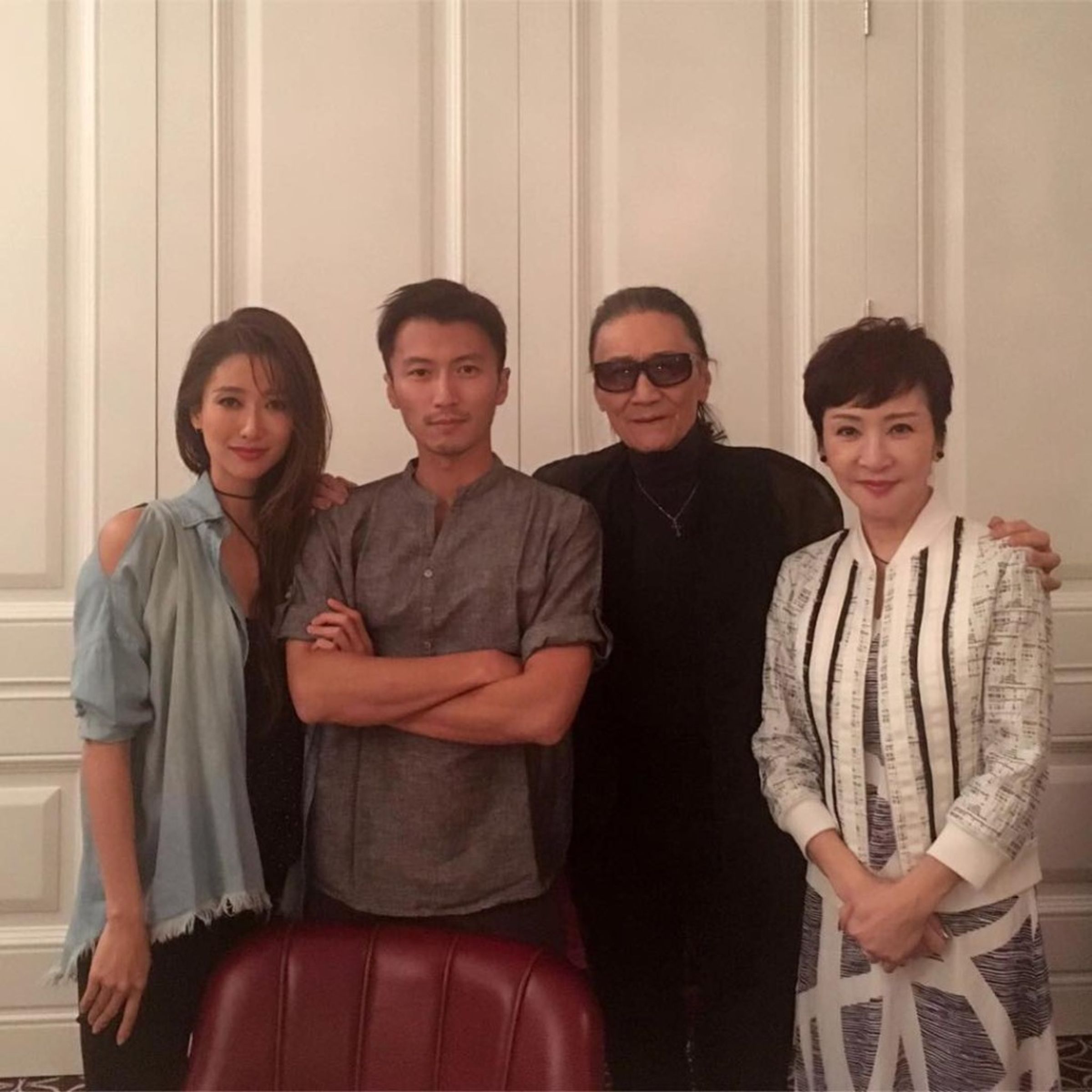 網傳謝賢留下約一億港幣財產，謝霆鋒與妹妹早已經濟獨立，只各自拿5%。（微博圖片）