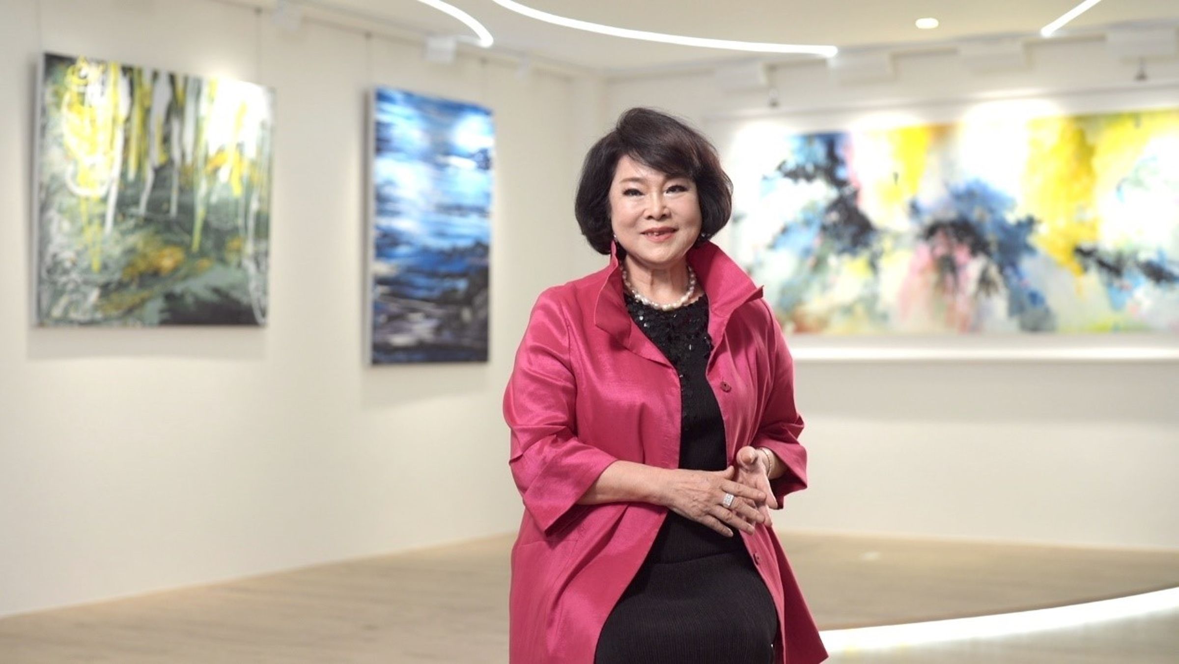 謝麗美女士侃侃而談藝術在她生命中的重要性,她也在這一路的創作中找到心靈的啟發與療癒,期待本次透過作品的分享與更多人交流。