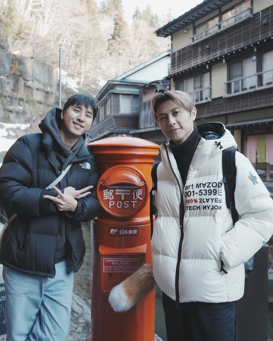 王子與好友胡釋安在日本同框。（翻攝自IG prince_pstar）