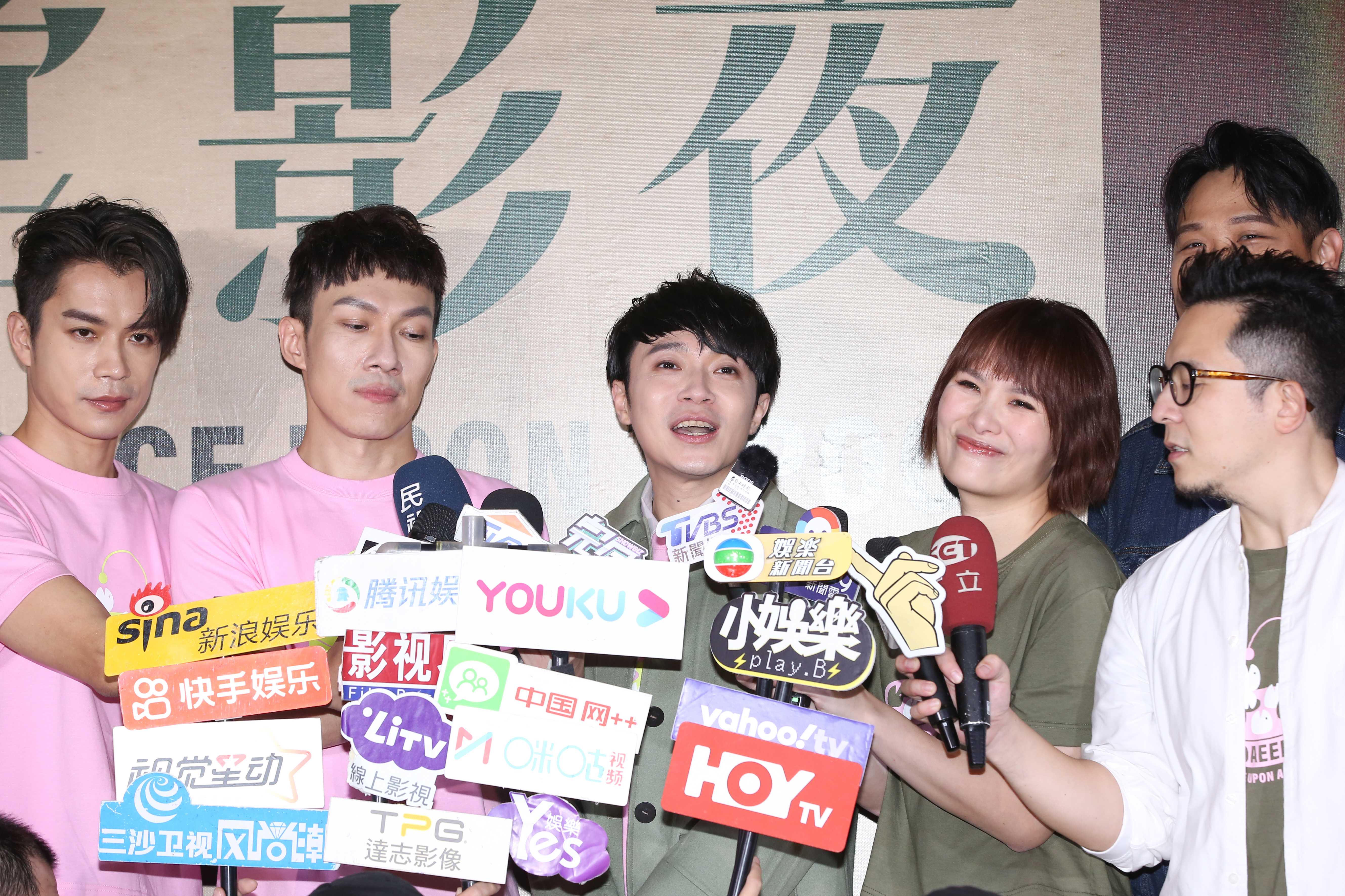 蘇打綠歷經版權、更名風波重新出發，卻因一首兒歌和金曲獎鬧翻。