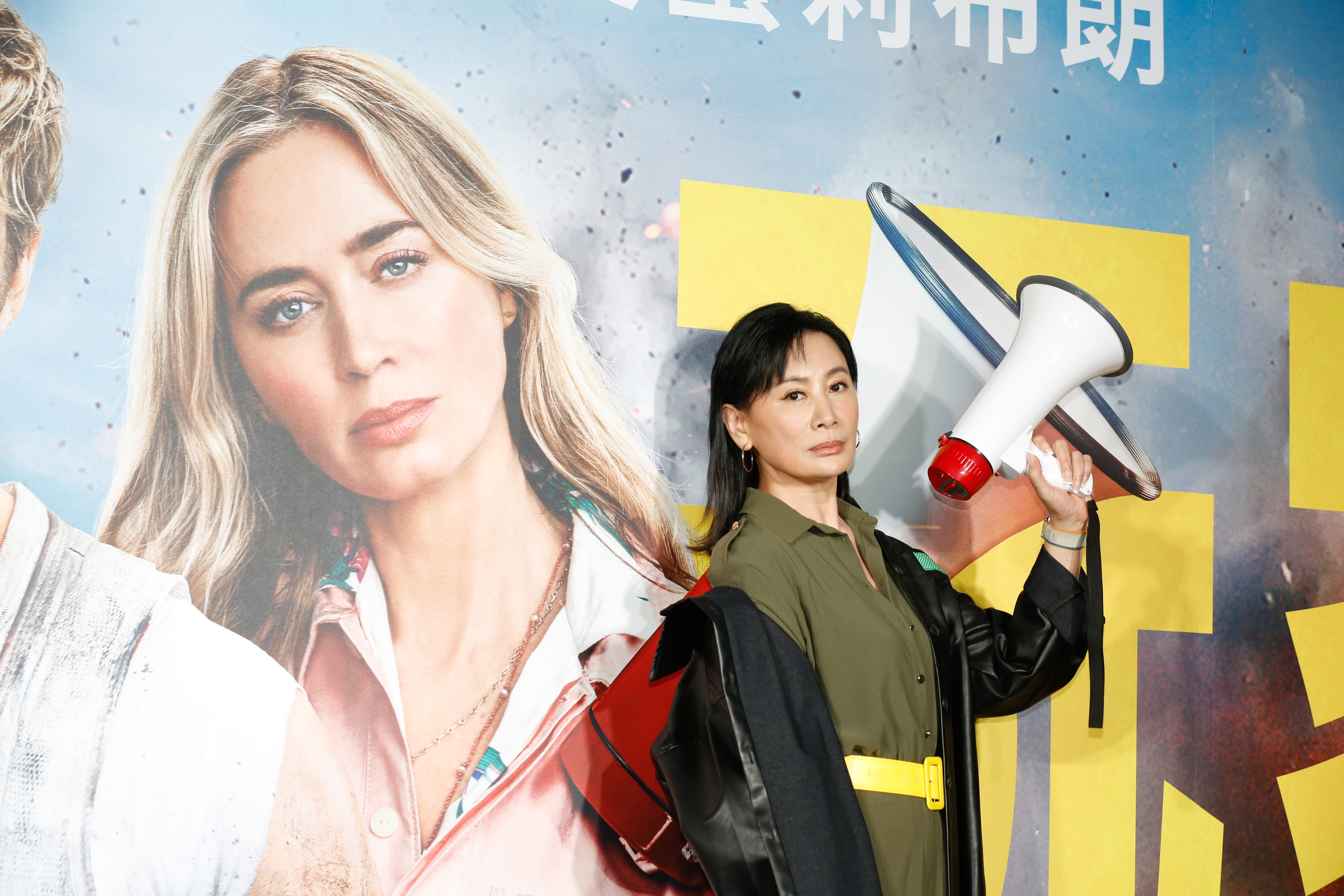 當「台灣艾蜜莉布朗」與「英國陳亞蘭」隔空交會，真的是快讓人差點分不清誰是誰。