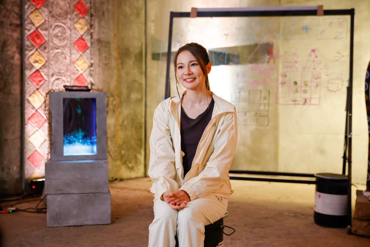 林莎首次挑戰實境節目主持。（公視提供）