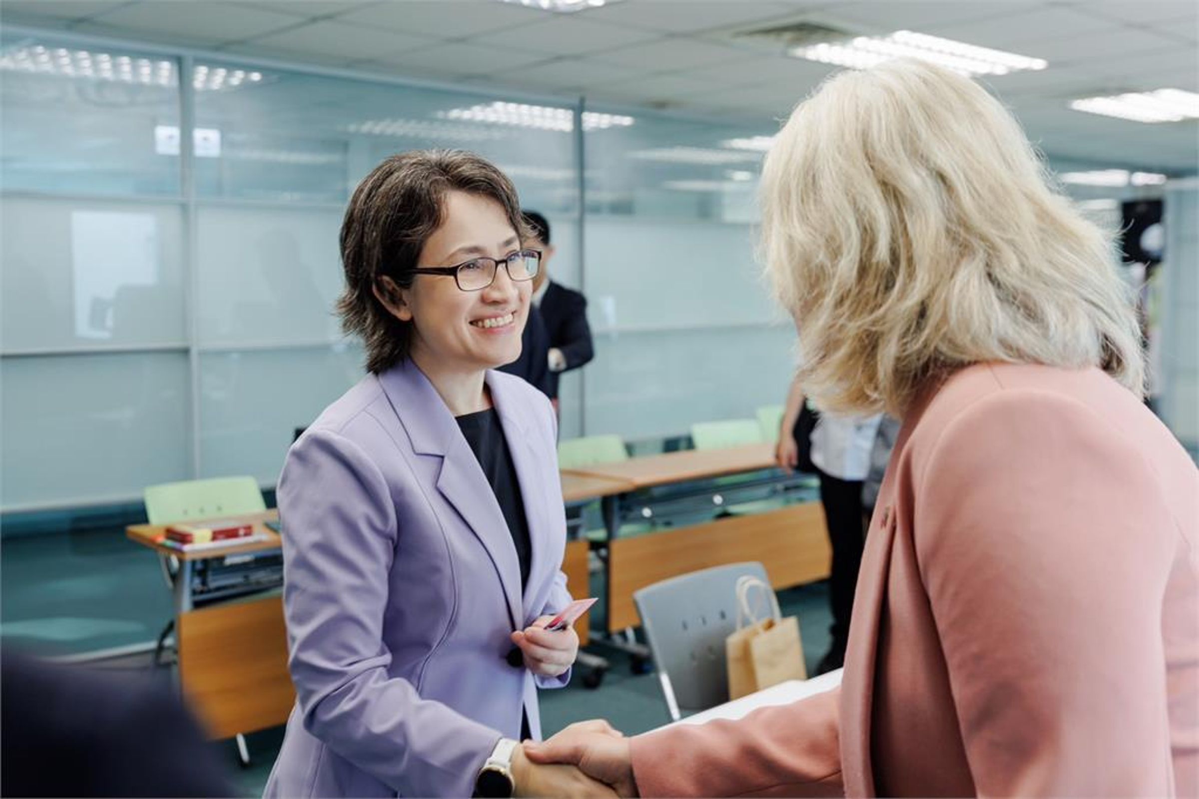 蕭美琴今接見紐西蘭國會友台小組訪問團。(民進黨提供)