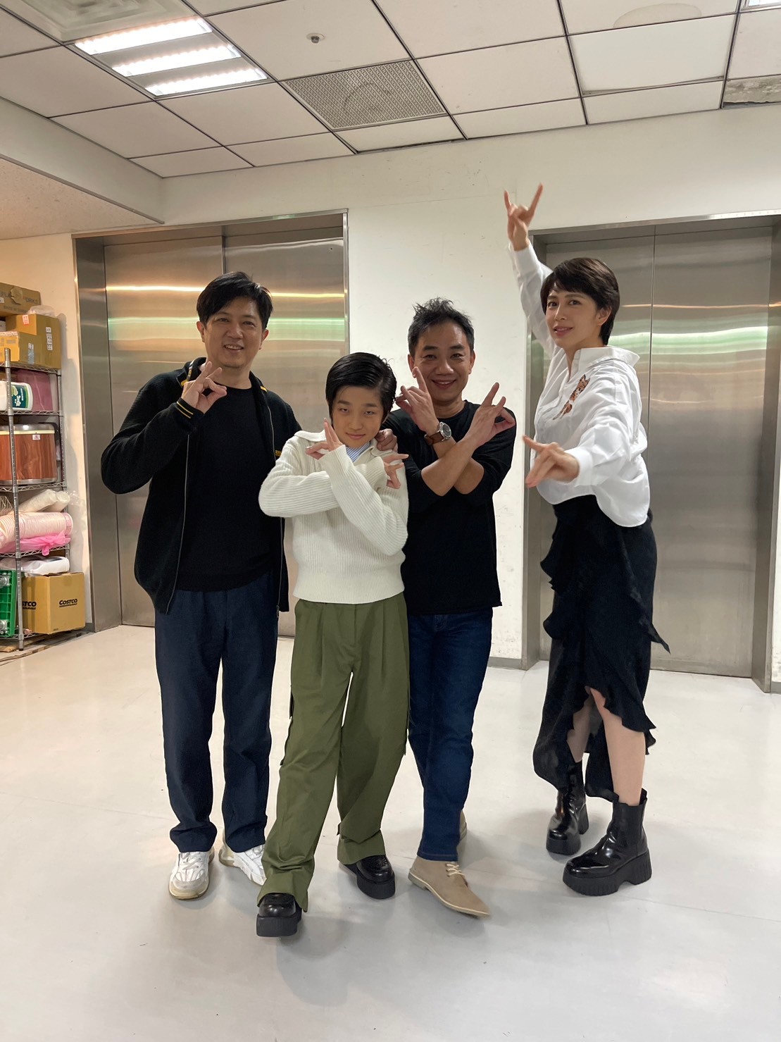 劉奕兒、白潤音、導演蕭雅全及音樂總監侯志堅勤跑映後，某些包場甚至指定要導演蕭雅全到場來做映後座談。（華映提供）