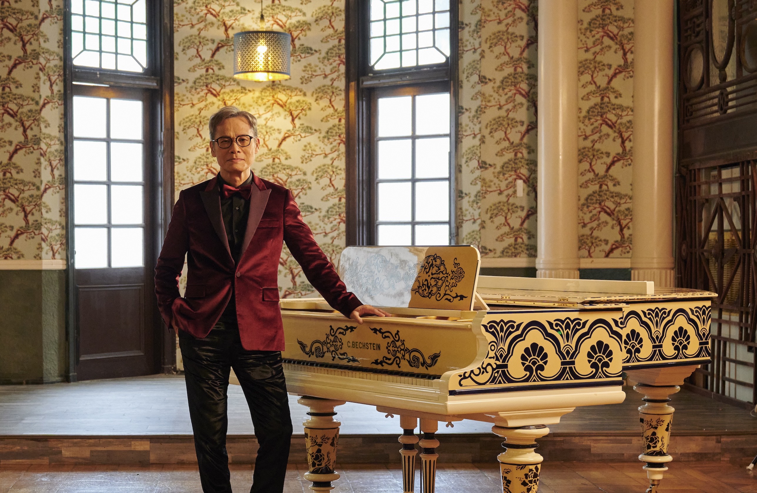 羅大佑夏天推出全新EP《季春四望夜雨愁》。（大右音樂提供）