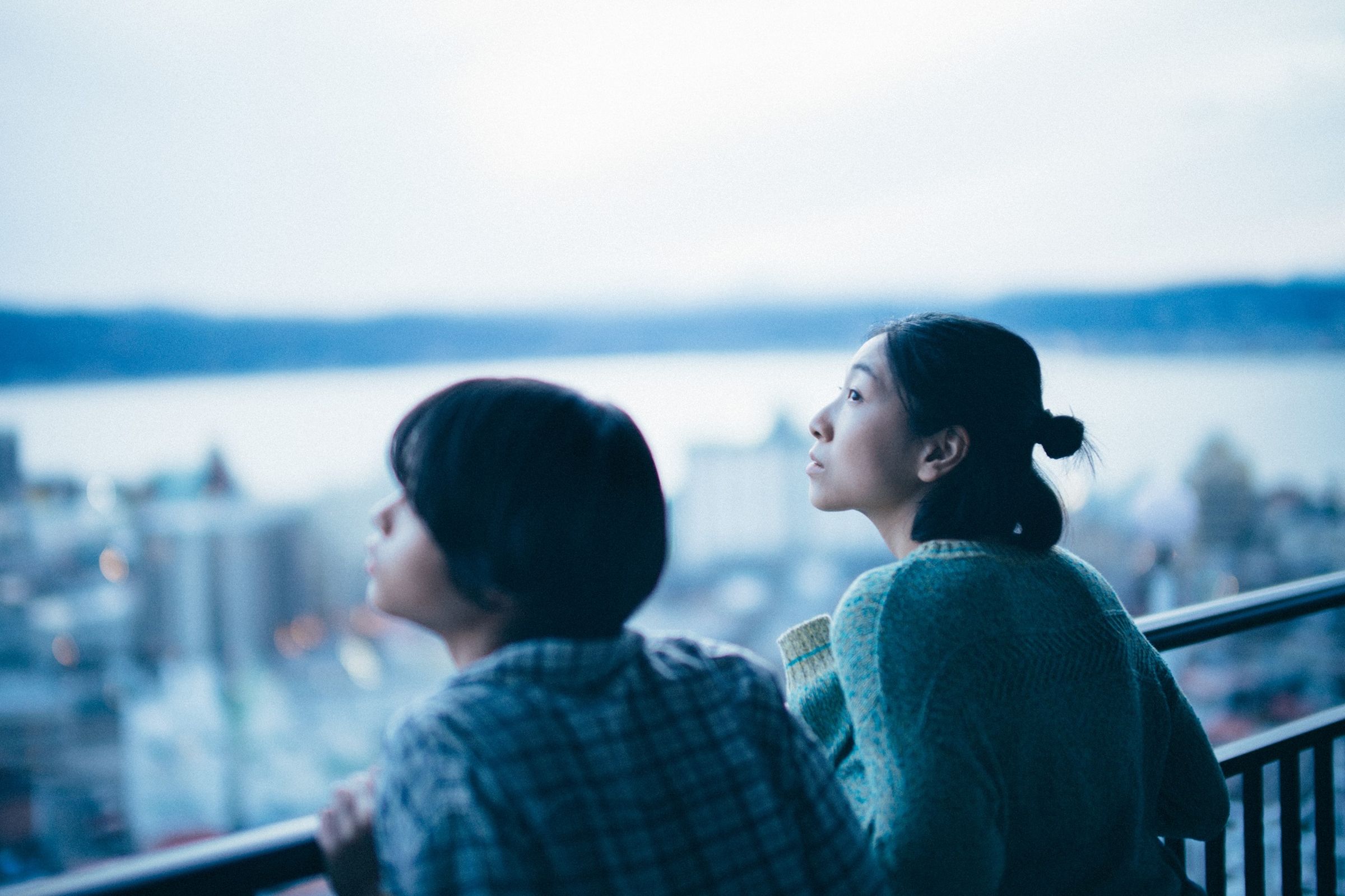 安藤櫻（右）繼《小偷家族》後再次與是枝裕和導演合作《怪物》，和潛力童星黑川想矢演母子。（車庫娛樂提供）