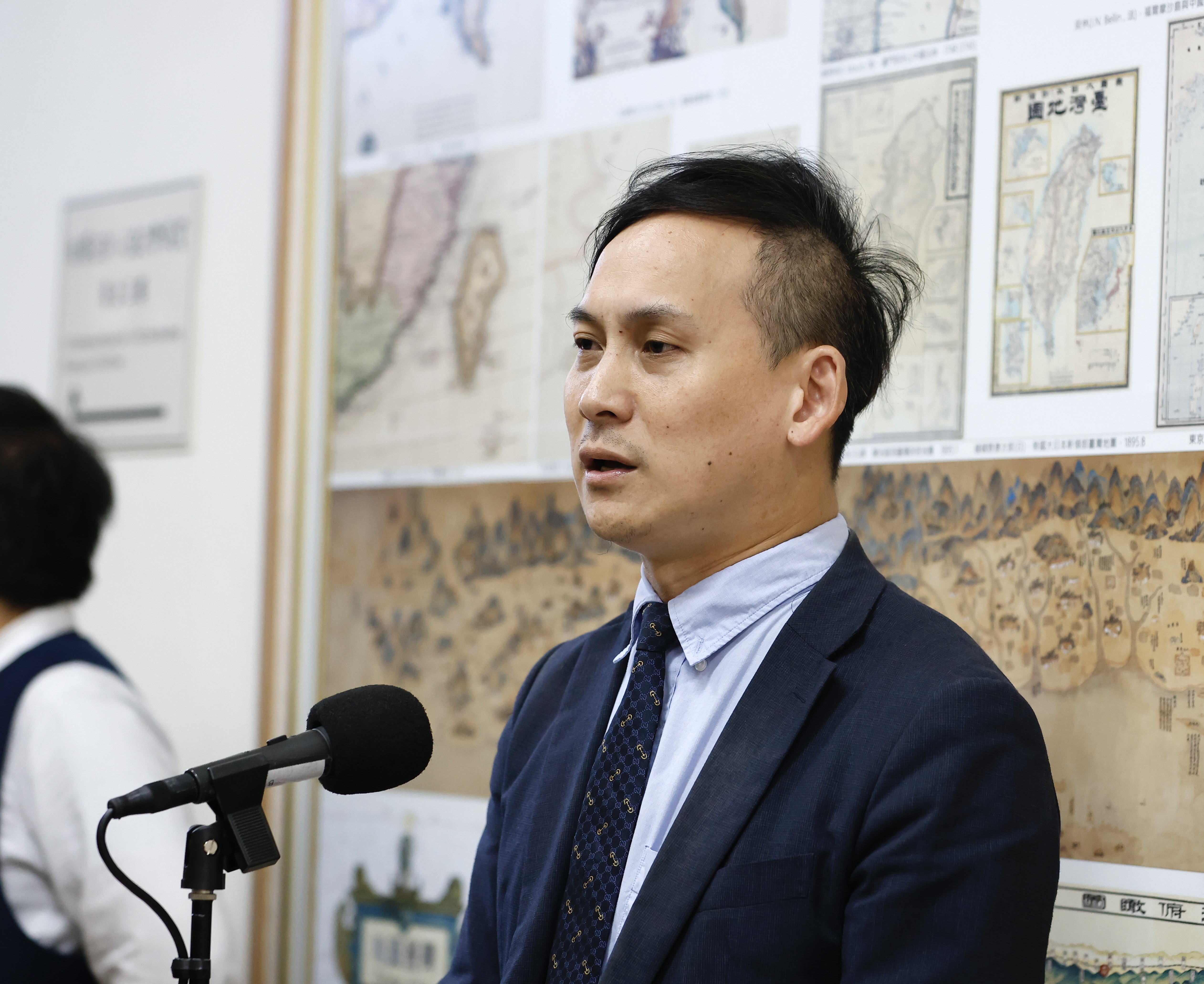 方姓助理的遺孀首度現身，控訴先生遭葉言語羞辱及精神虐待，並侵害勞權，葉元之回應了。