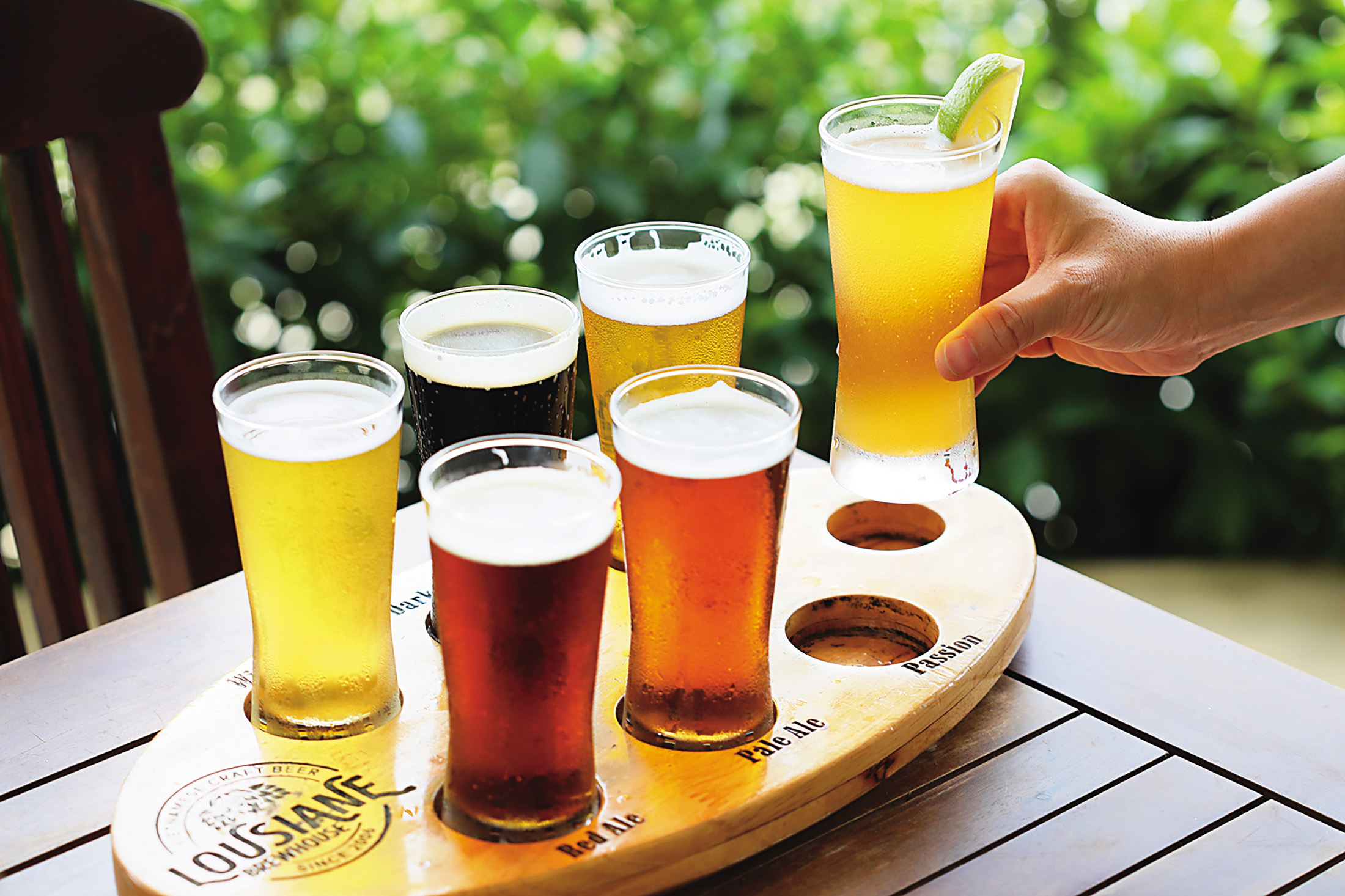 「Tasting Tray」可試喝到皮爾森、比利時白啤、紅愛爾等6款生啤酒。（21萬越南盾／組，約NT$307）