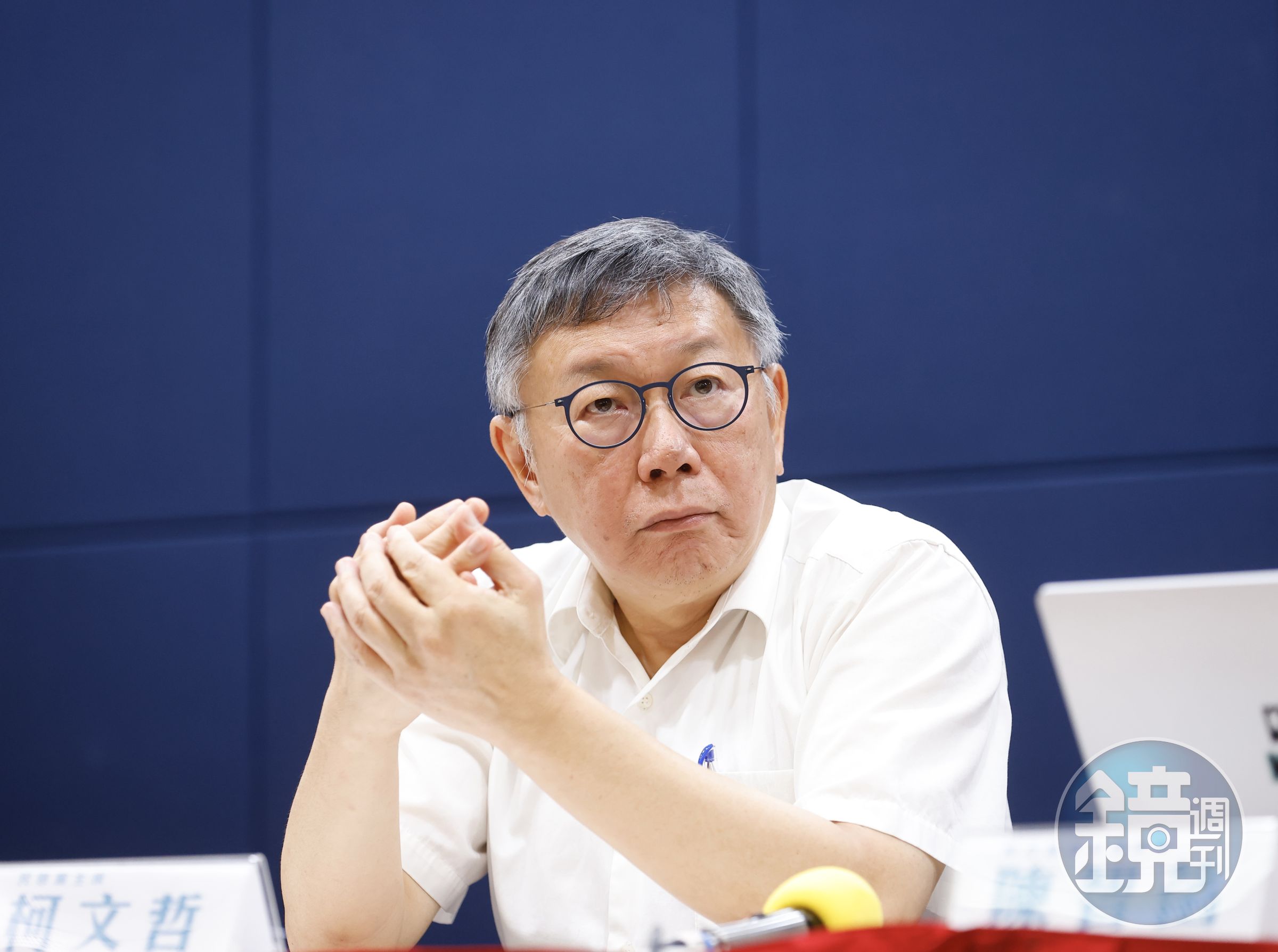 民眾黨陷入政治獻金風暴中，柯文哲今親上火線回應，強調所有的支出都有憑證，更重要的是「它（錢）沒有跑到任何人的口袋」。