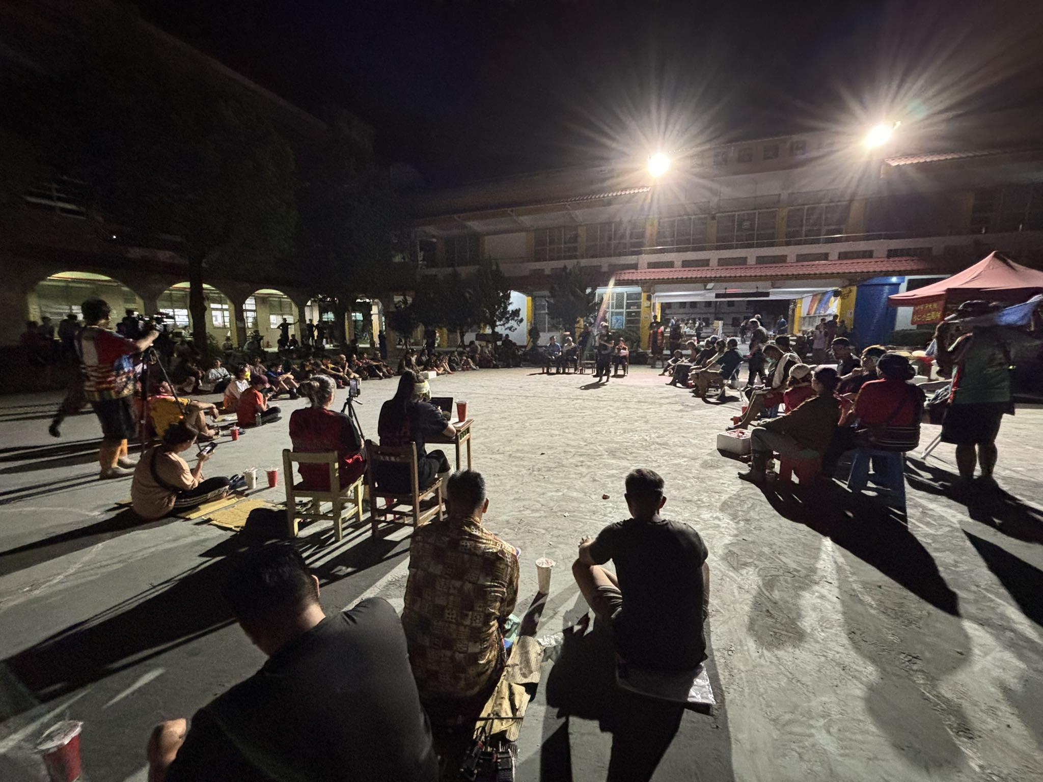 自救會 Fata’an青年階層。（翻攝自Fata'an年祭粉絲專頁）