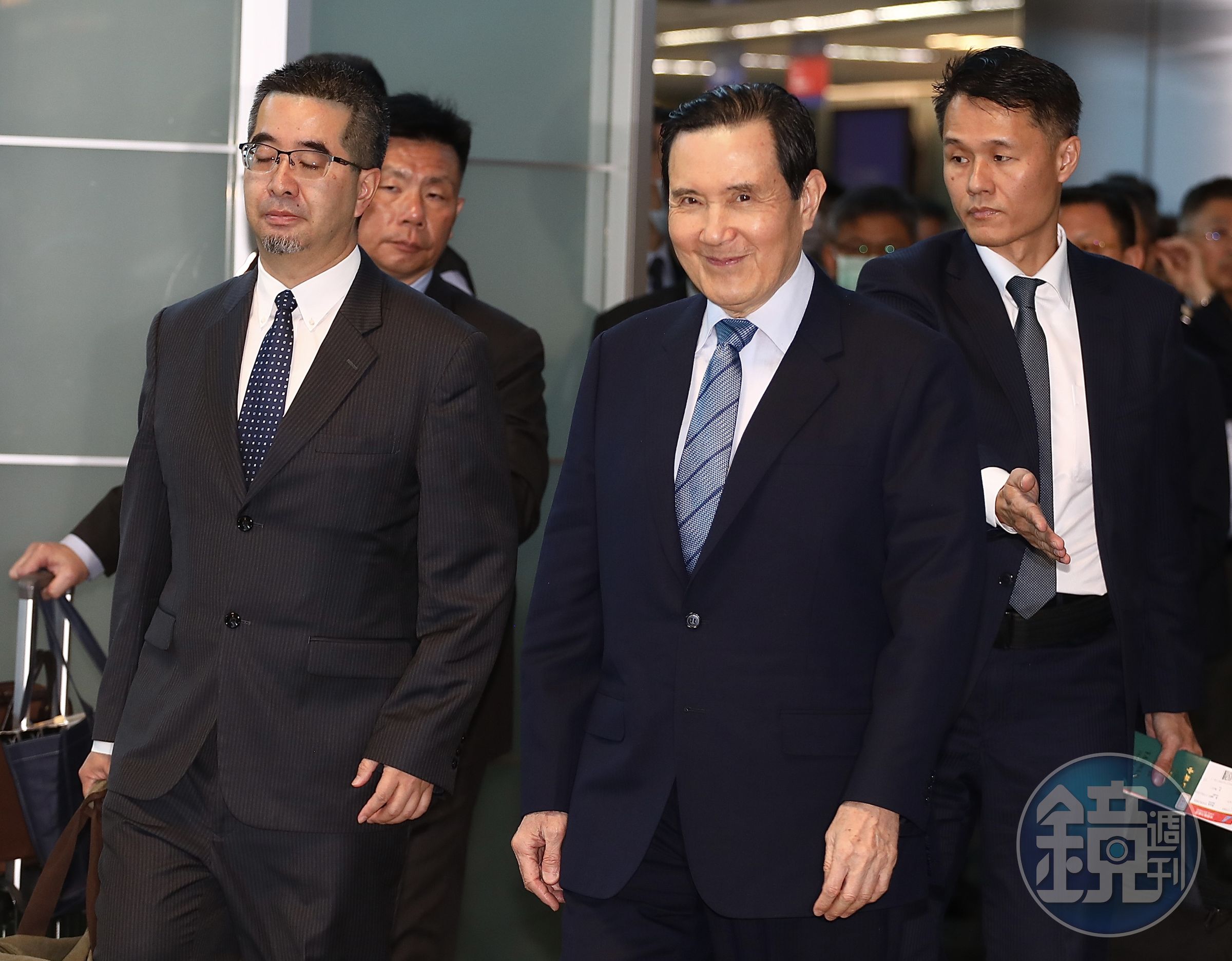 馬英九昨日出訪中國大陸,並於晚間會面國台辦主任宋濤。