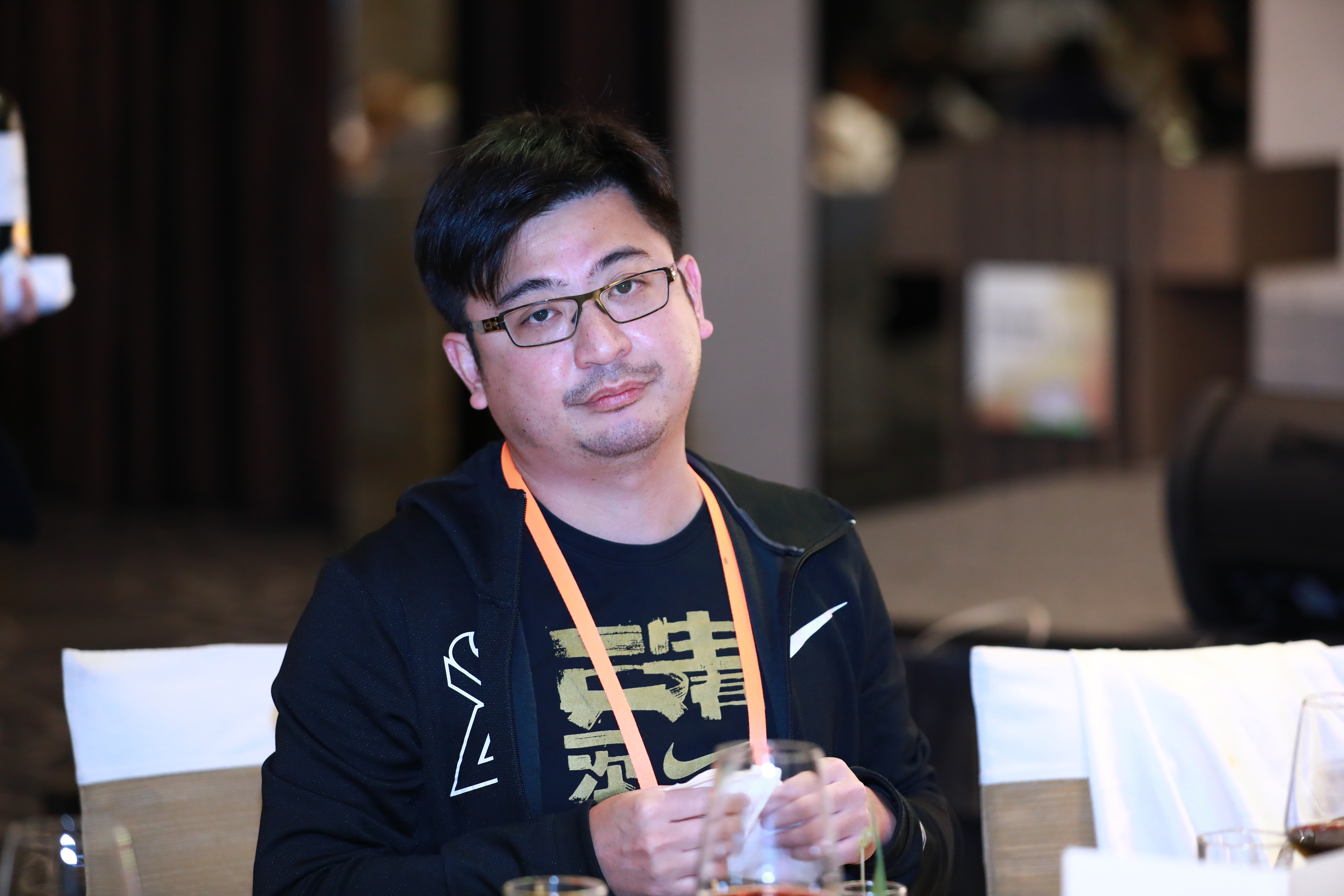 謝典林於臉書po文提到「我只是鬥輸姐姐」等等，不過他在刪文後，也把臉書關閉了。（本刊資料照）