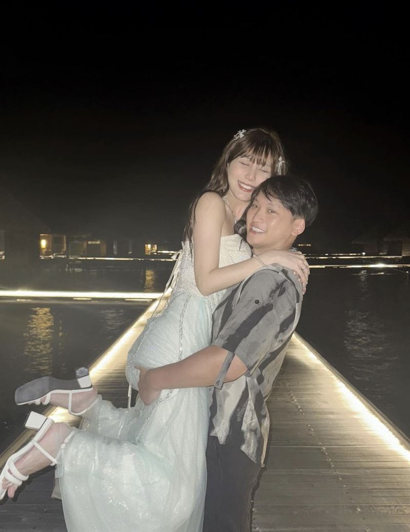 妮婭今年3月宣布被男友求婚成功。（翻攝自妮婭IG）