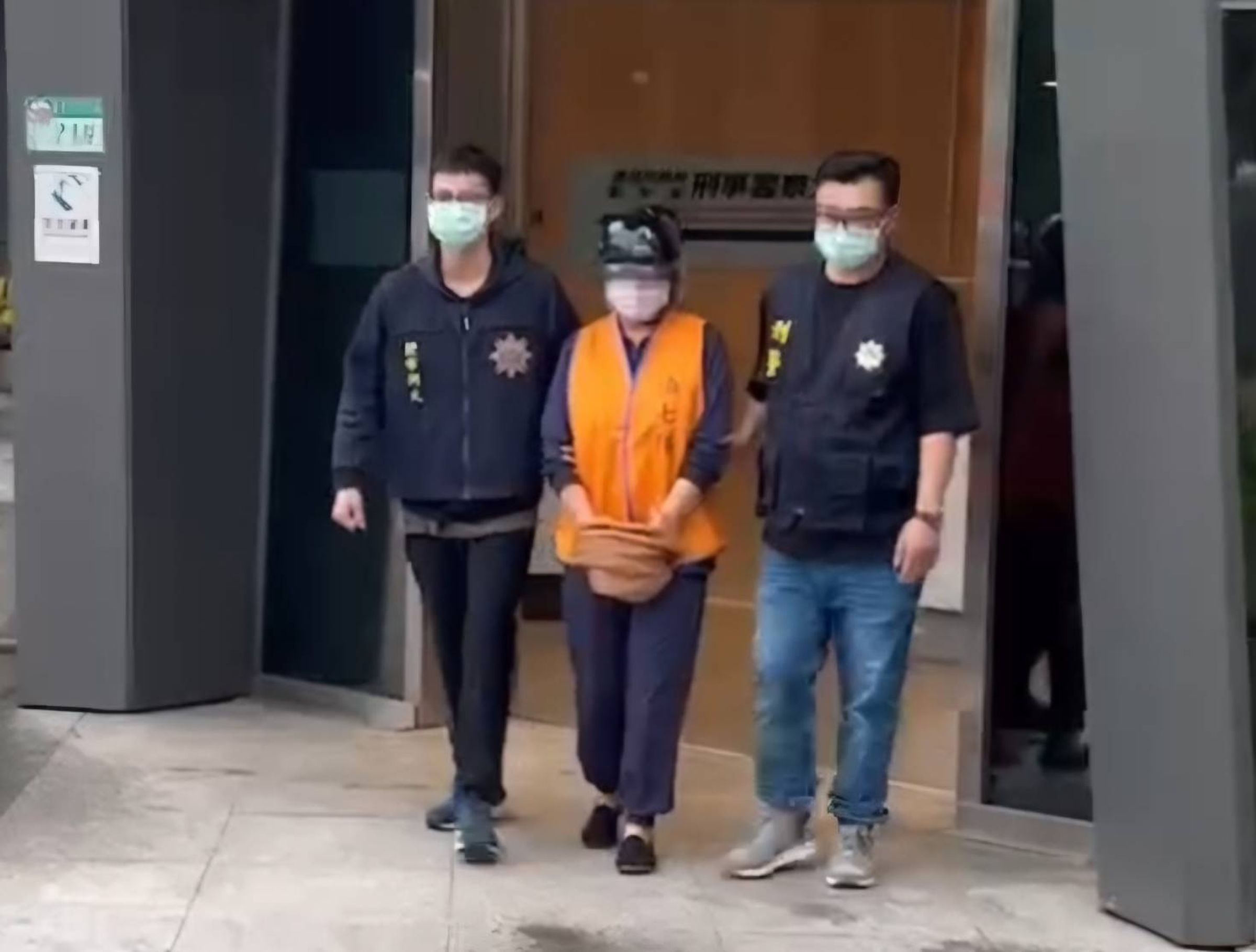 警方訊後將金女依毒品罪送辦。（翻攝畫面）