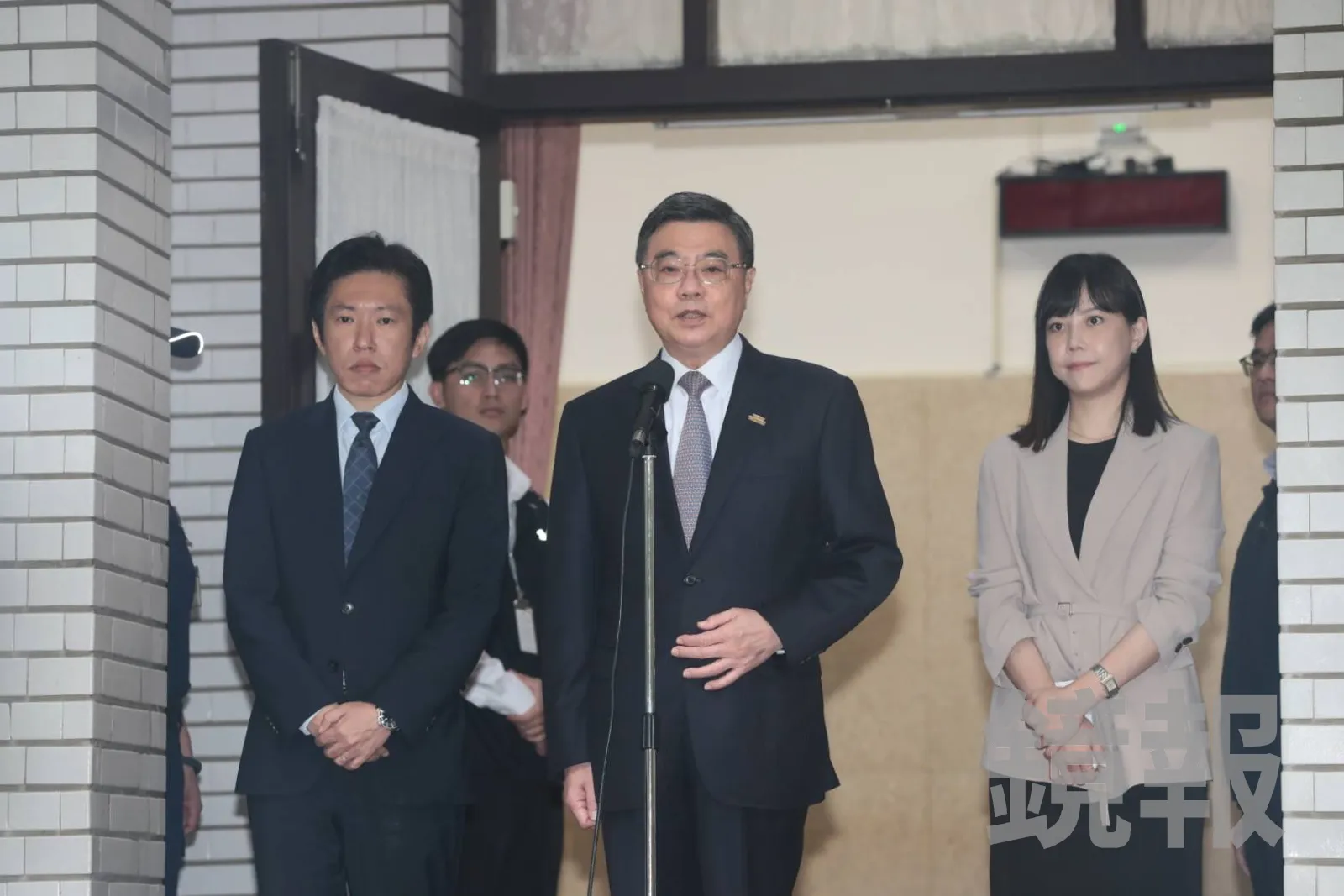 日本福島食品解禁「時機點引熱議」，卓榮泰今受訪時說，是依國際標準、科學為依據。（鏡報林煒凱）