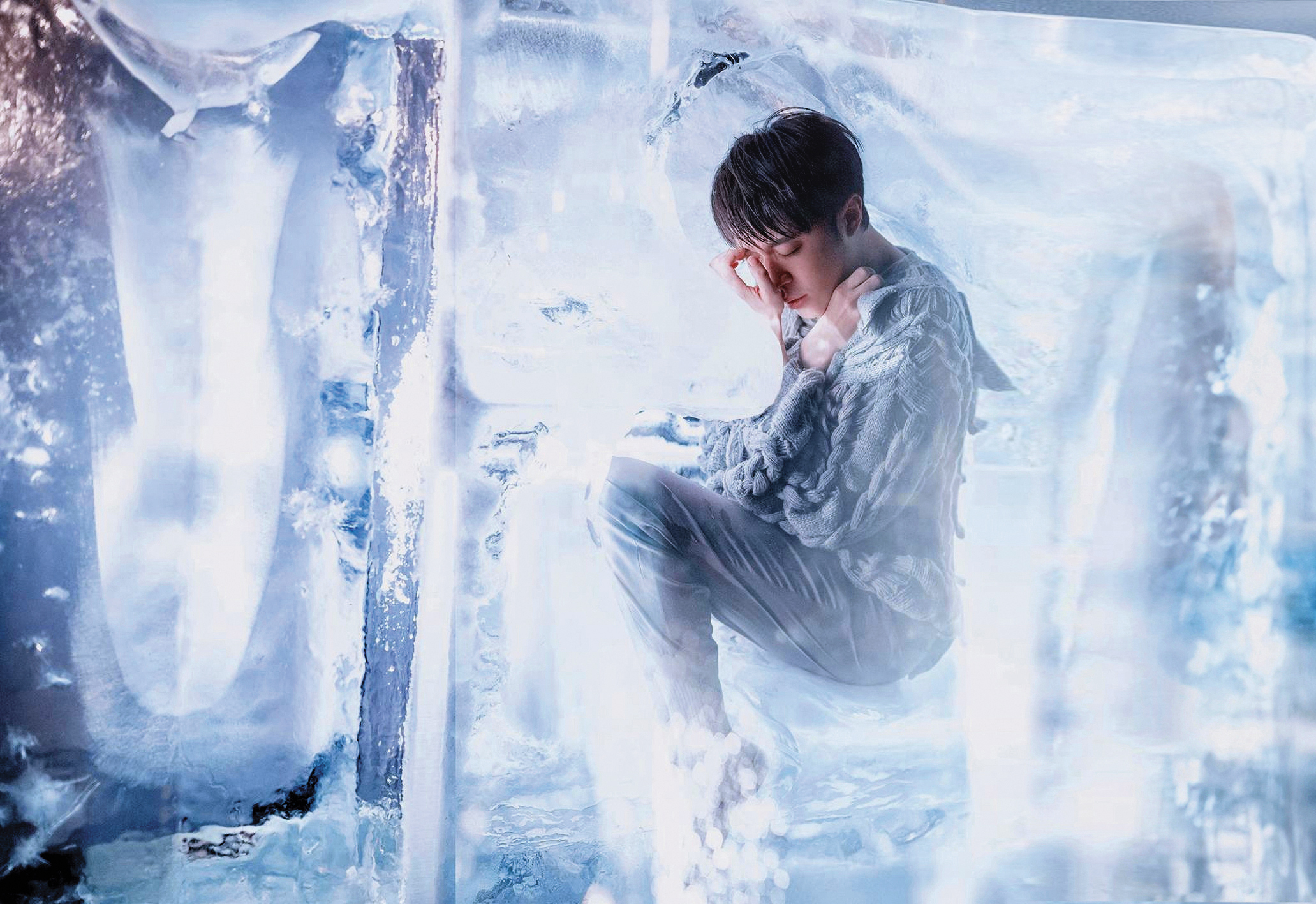 洪詩婷與吳青峰合作歌曲〈太空〉的MV。（翻攝自吳青峰臉書）