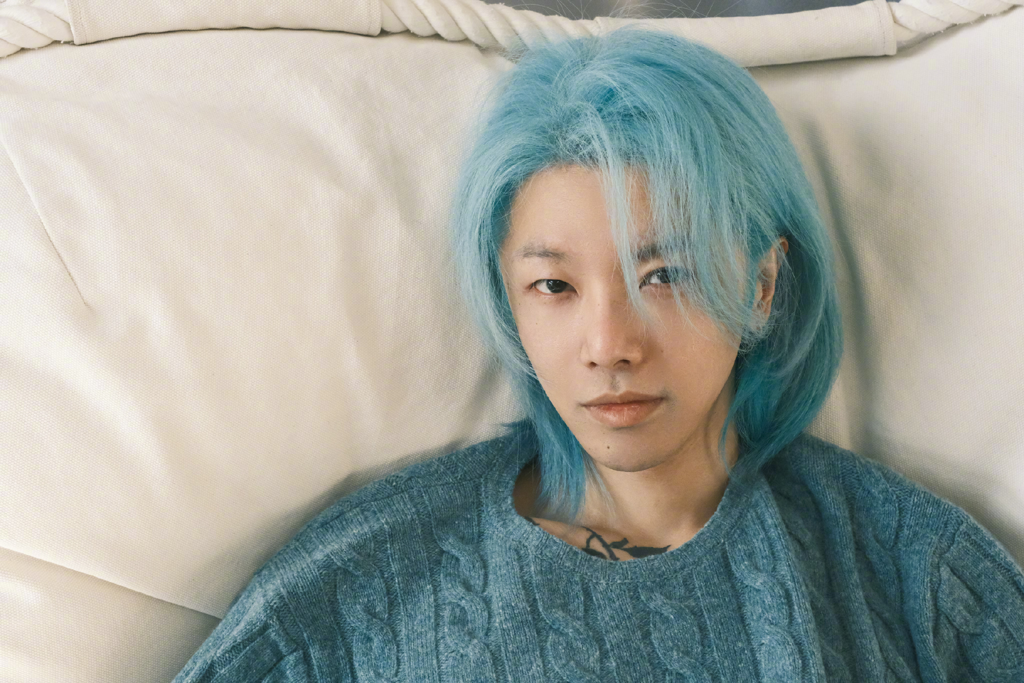 華晨宇之前被爆出與女歌手張碧晨已經生女。（翻攝自華晨宇微博）