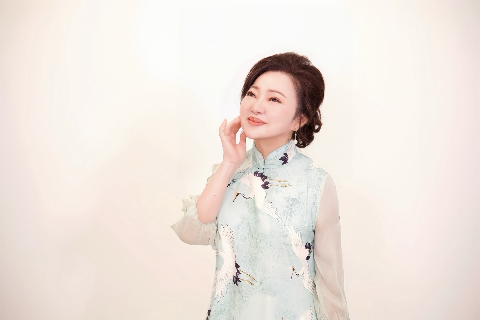 白冰冰新歌唱出女人面對老公外遇的悲哀!一度情緒崩潰,錄唱中斷15分鐘