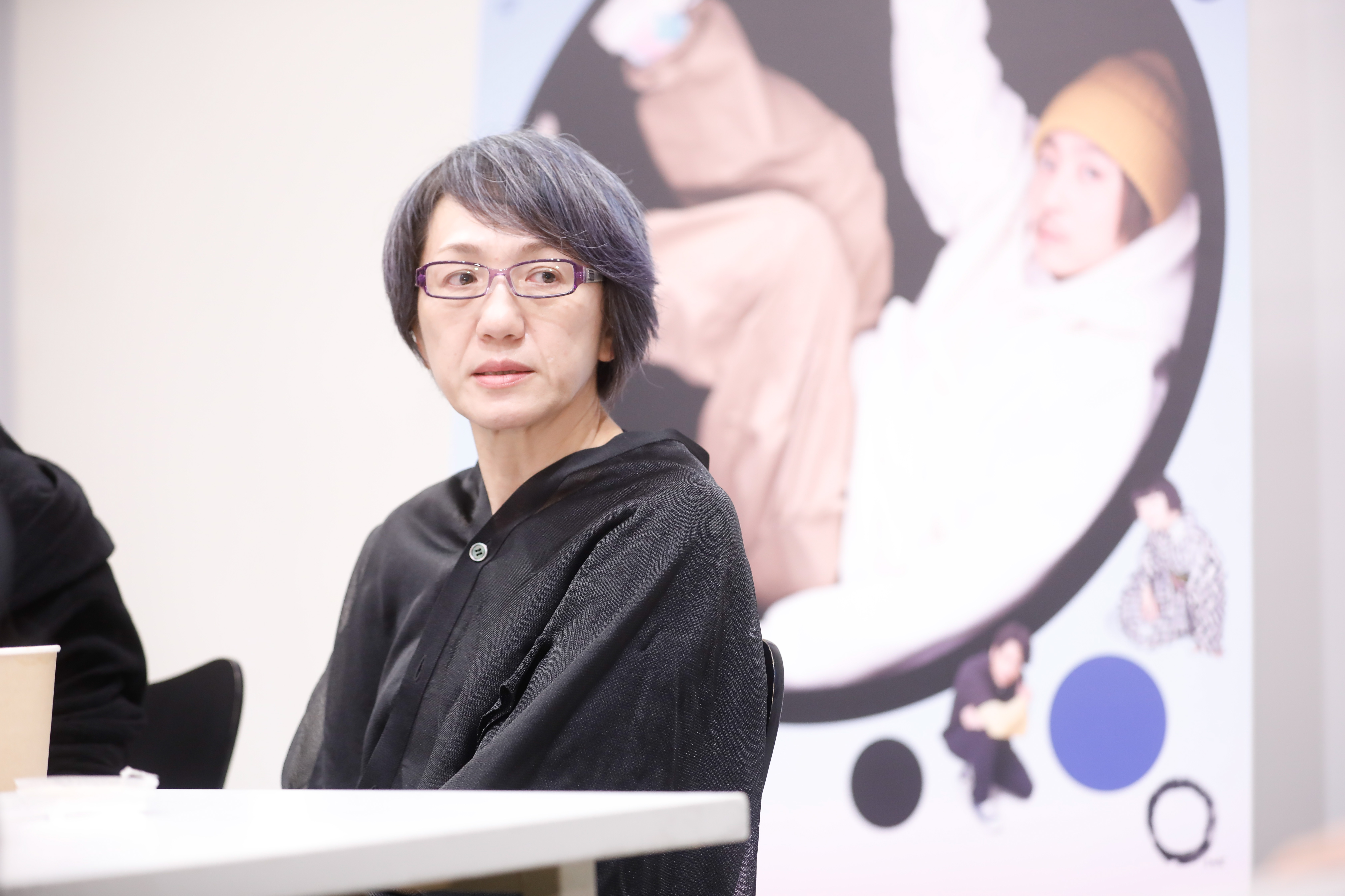 為了邀請堂本剛出演《圓圈》，導演荻上直子表示製片花了1年半左右的時間才說服堂本剛。
